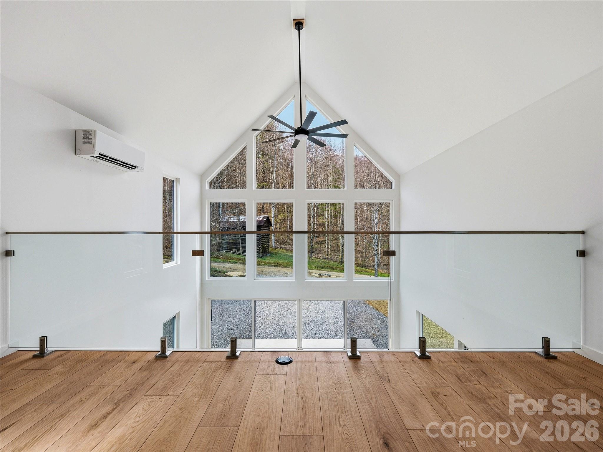 710 Kendal Drive — Leicester