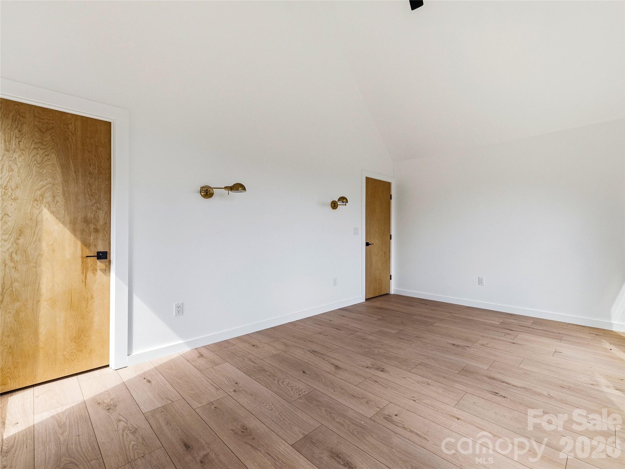 710 Kendal Drive — Leicester