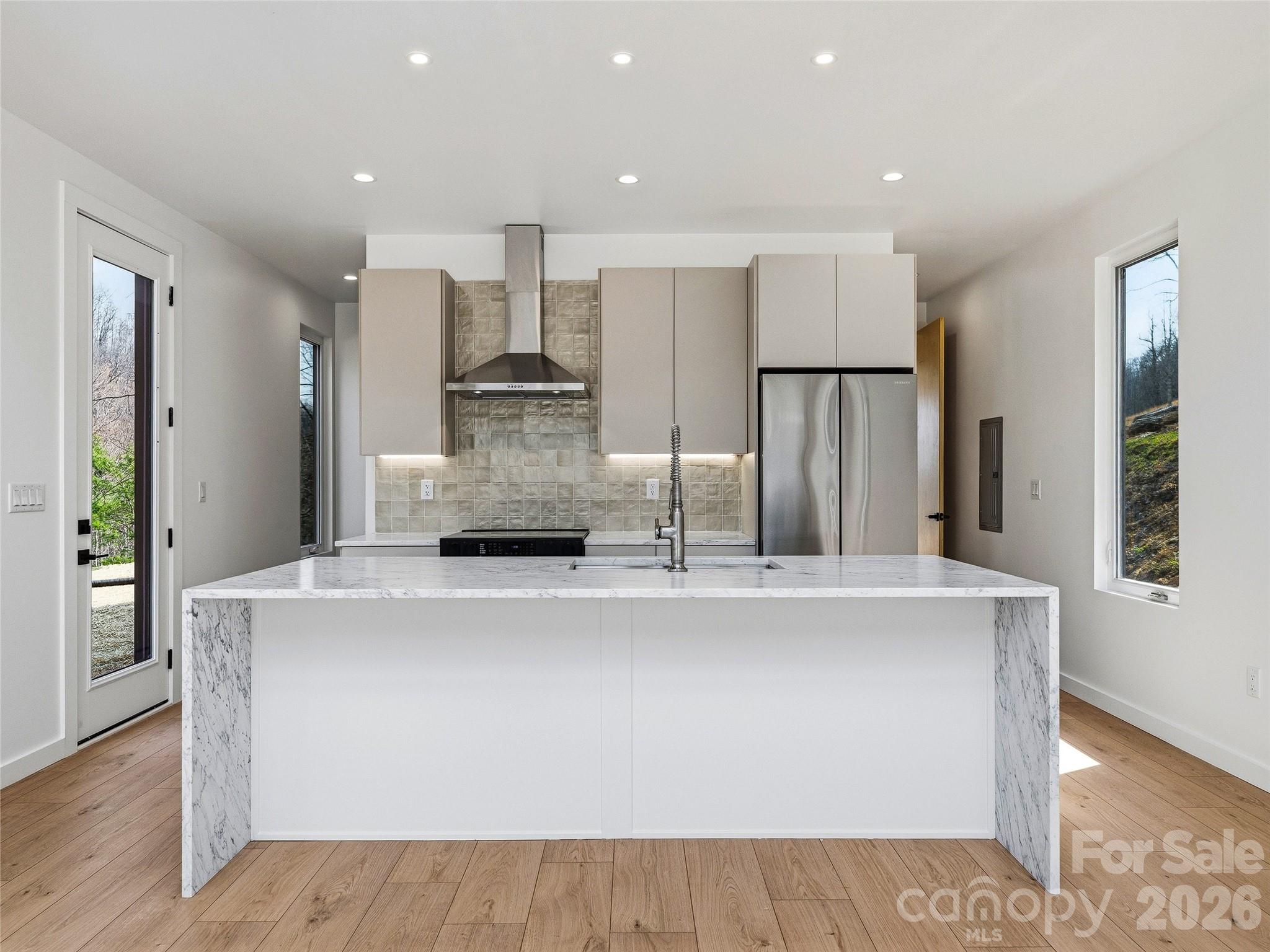 710 Kendal Drive — Leicester