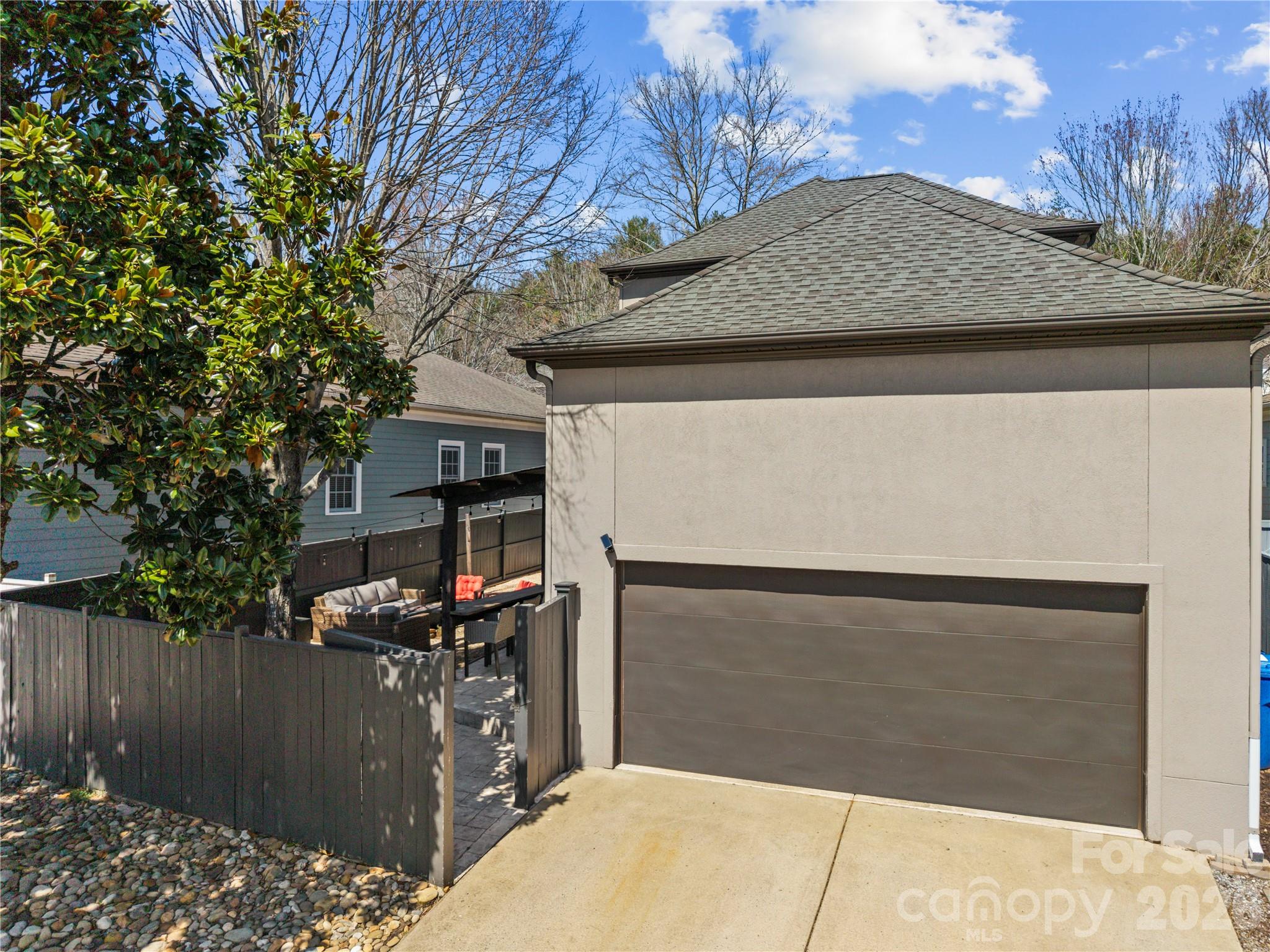 123 White Ash Drive E — Asheville