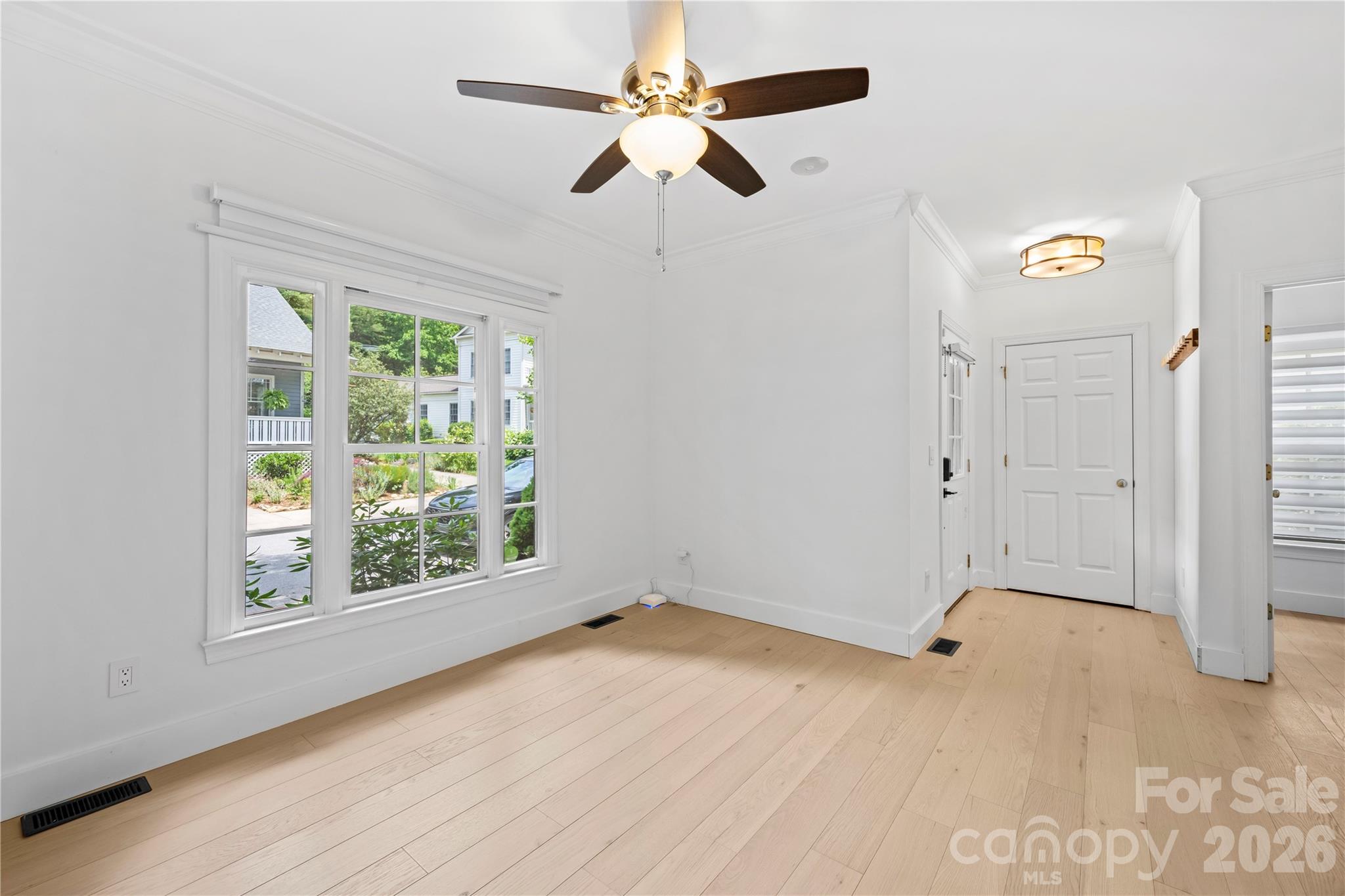 123 White Ash Drive E — Asheville