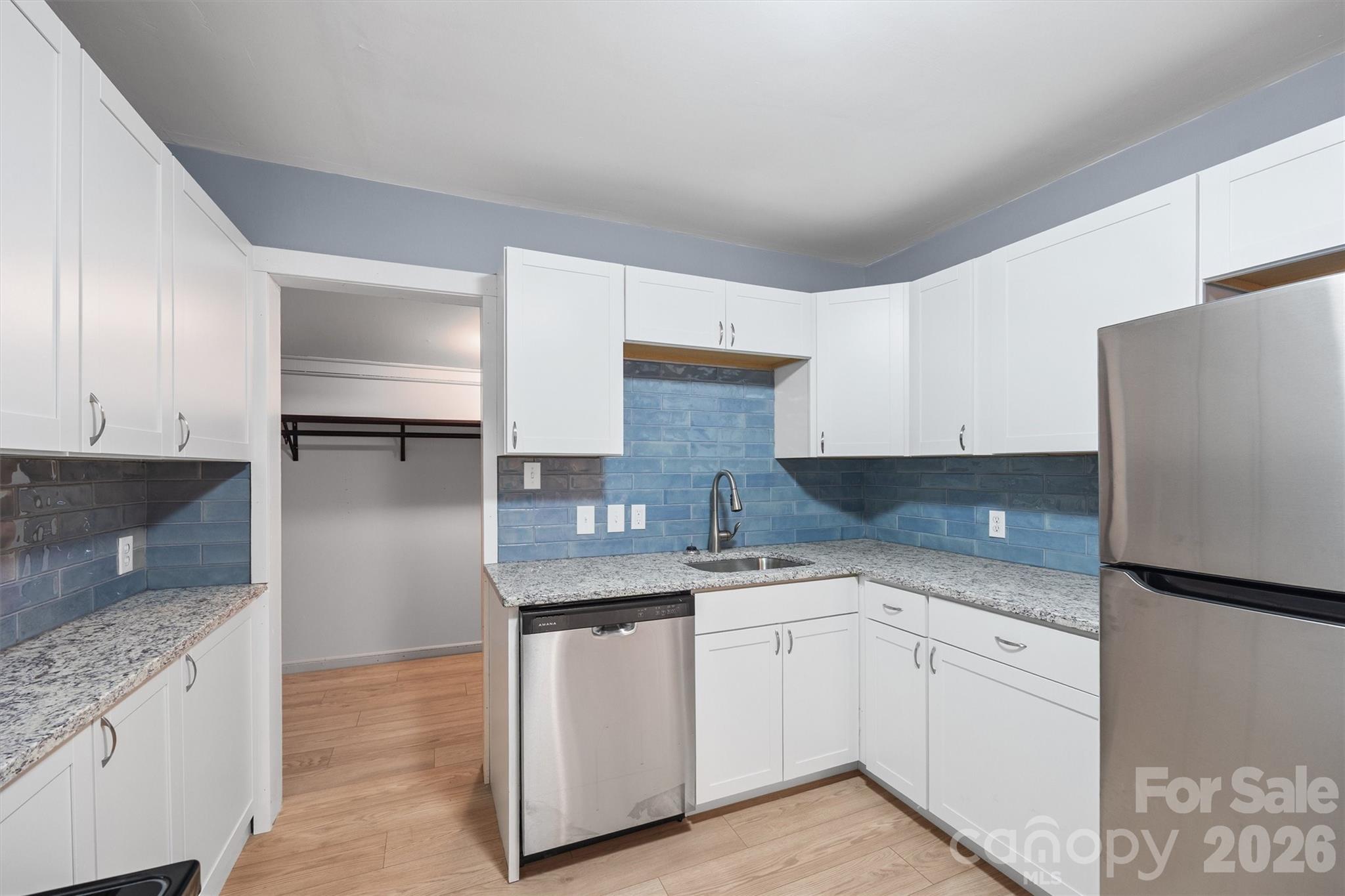 1616 Franandel Drive — Lancaster