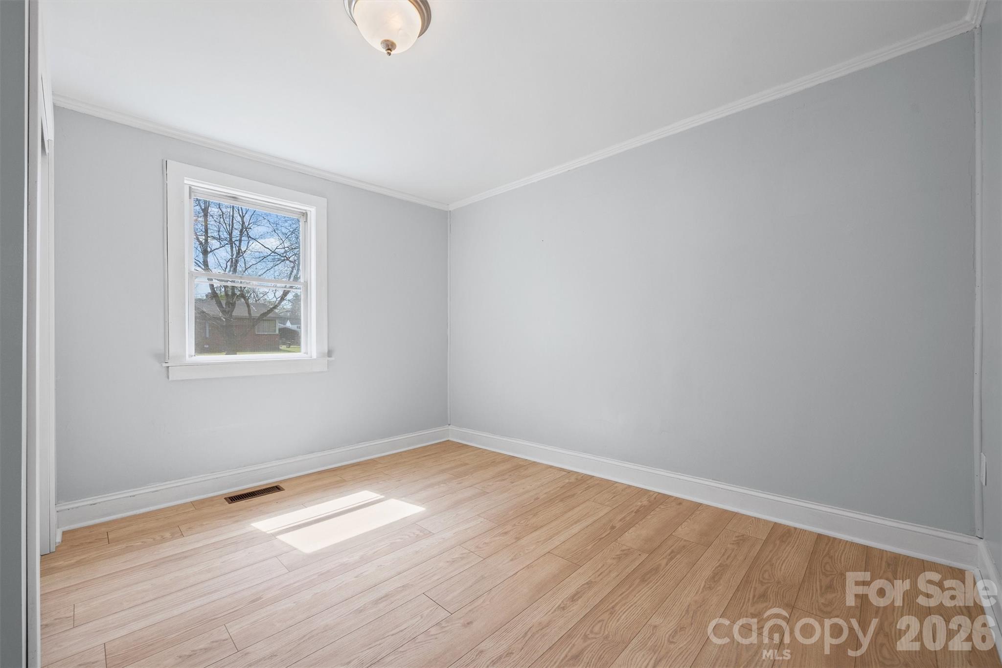 1616 Franandel Drive — Lancaster