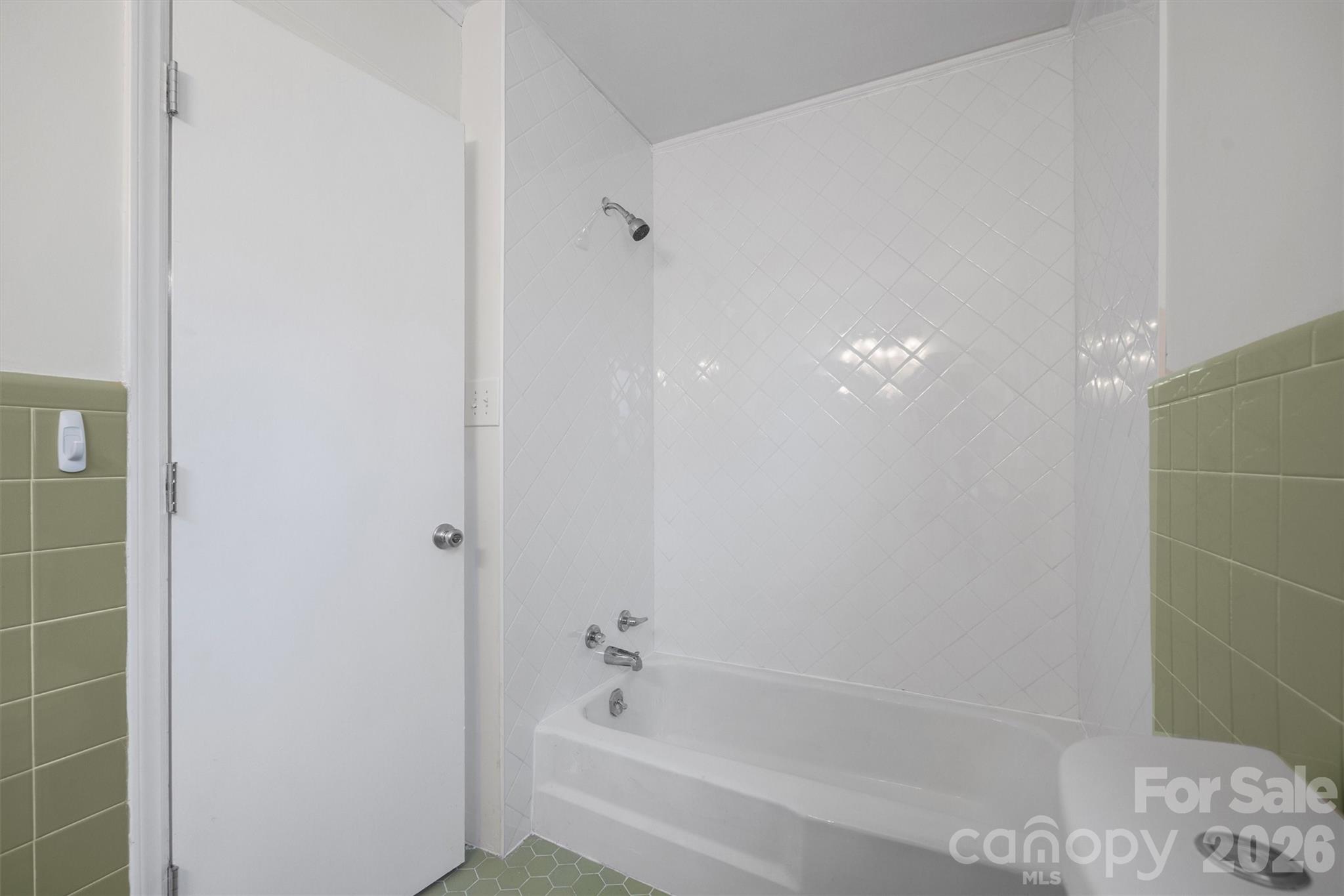 1616 Franandel Drive — Lancaster