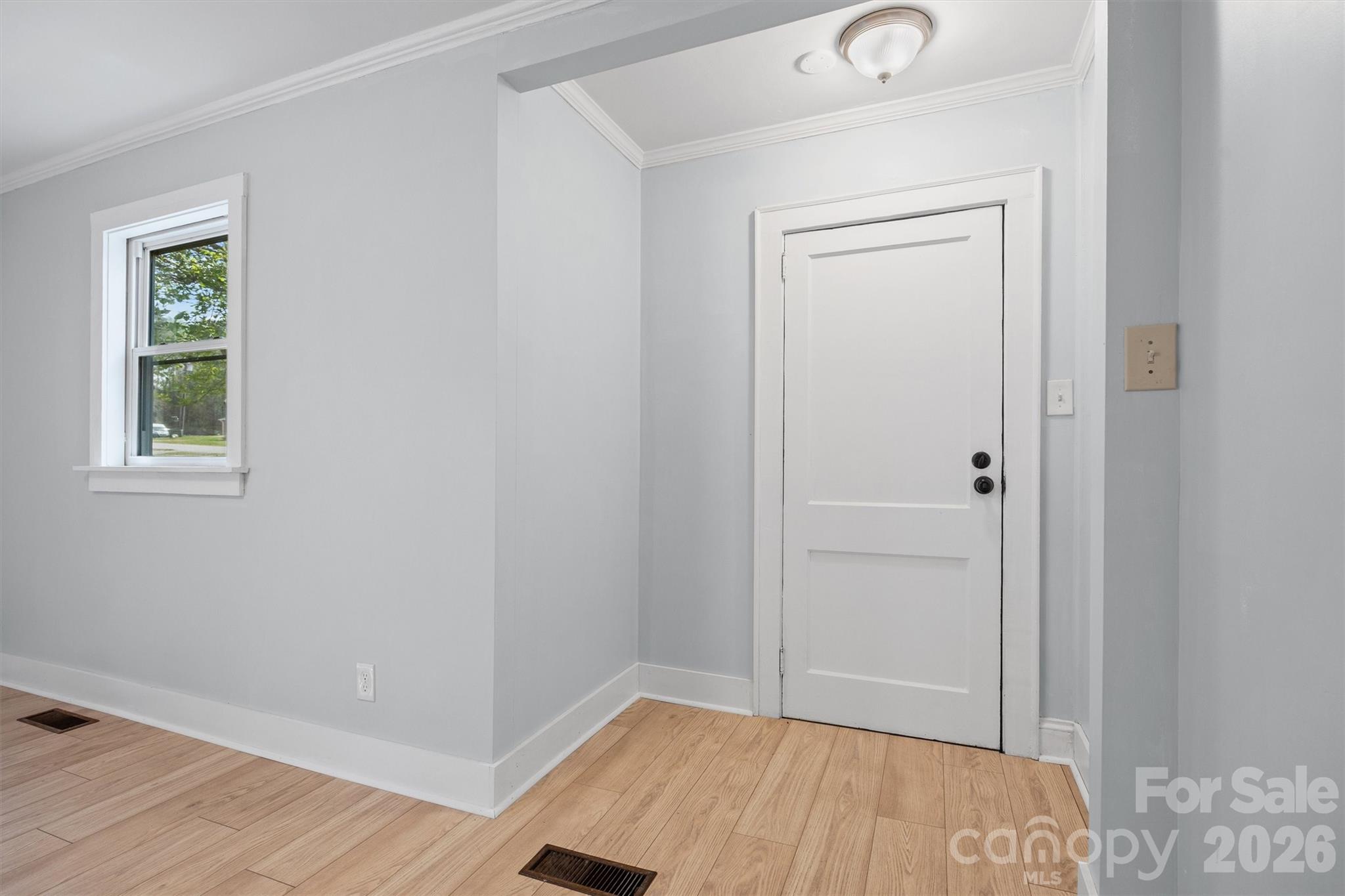 1616 Franandel Drive — Lancaster