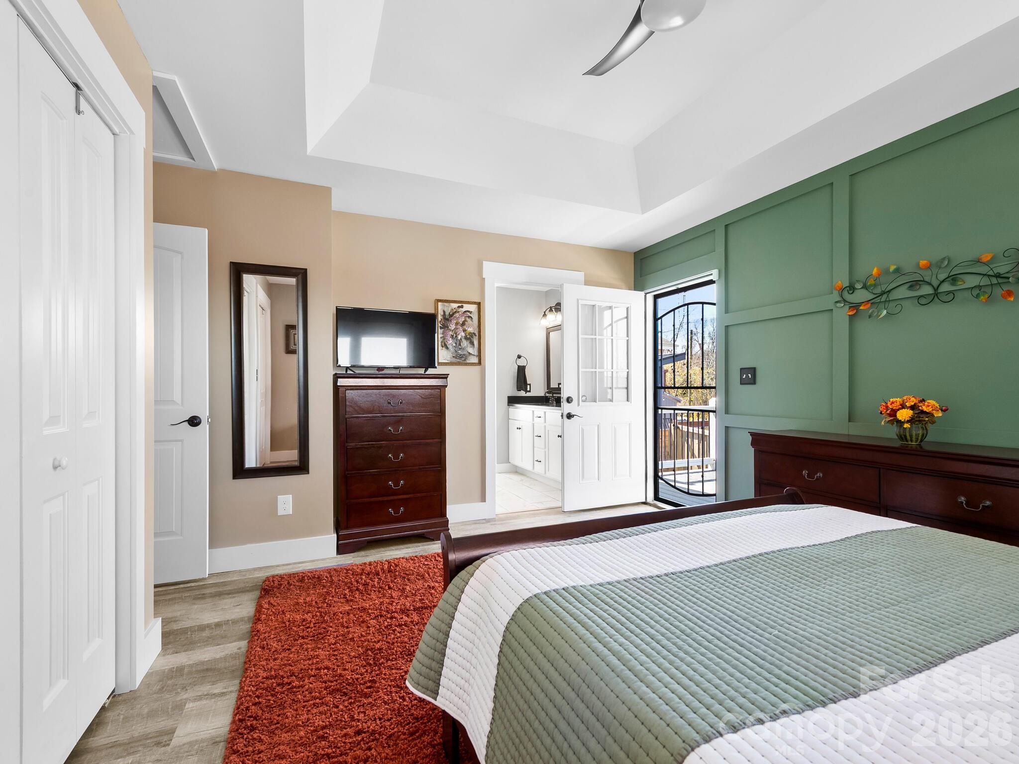 482 Booker Street — Asheville