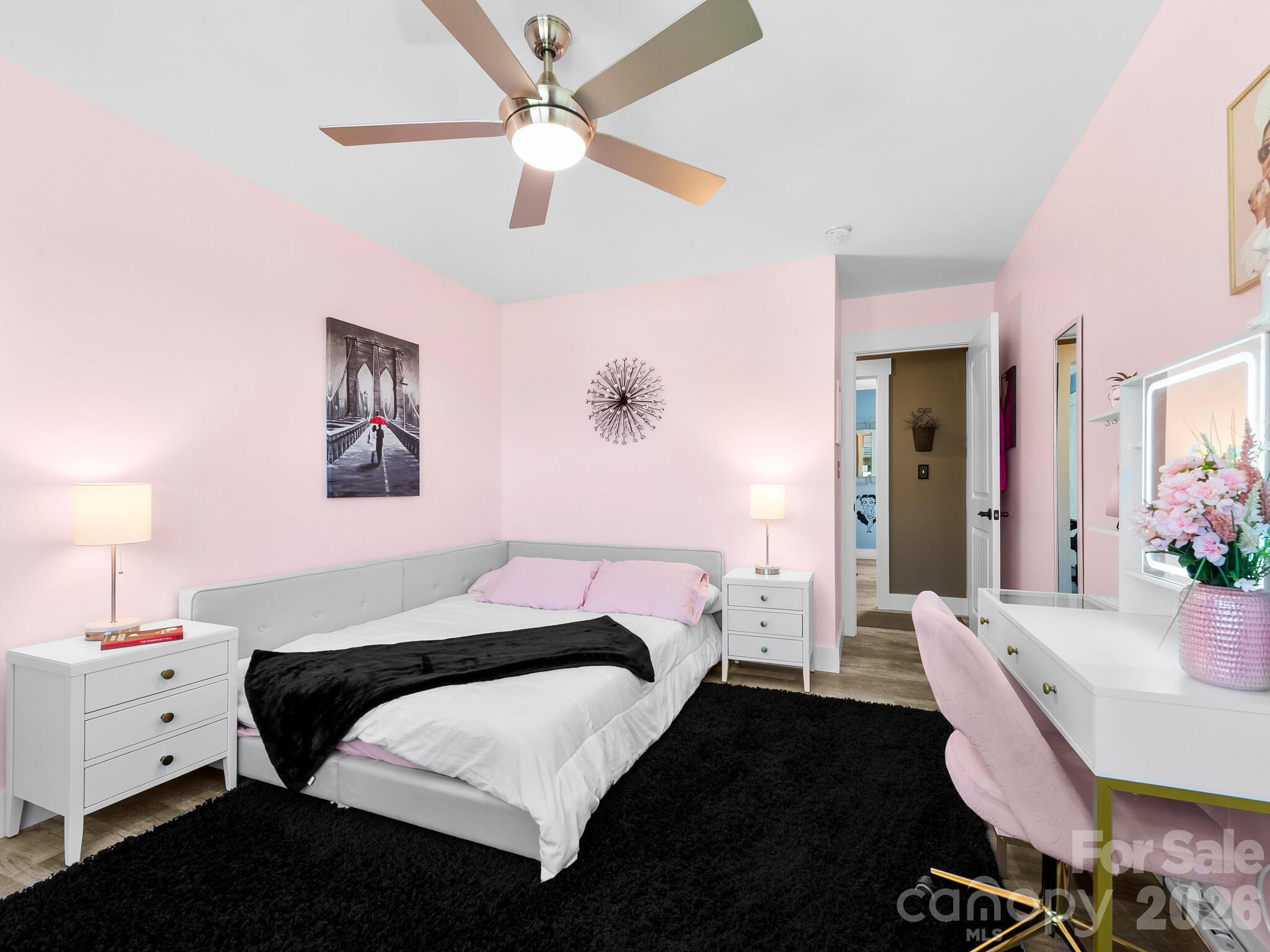 482 Booker Street — Asheville