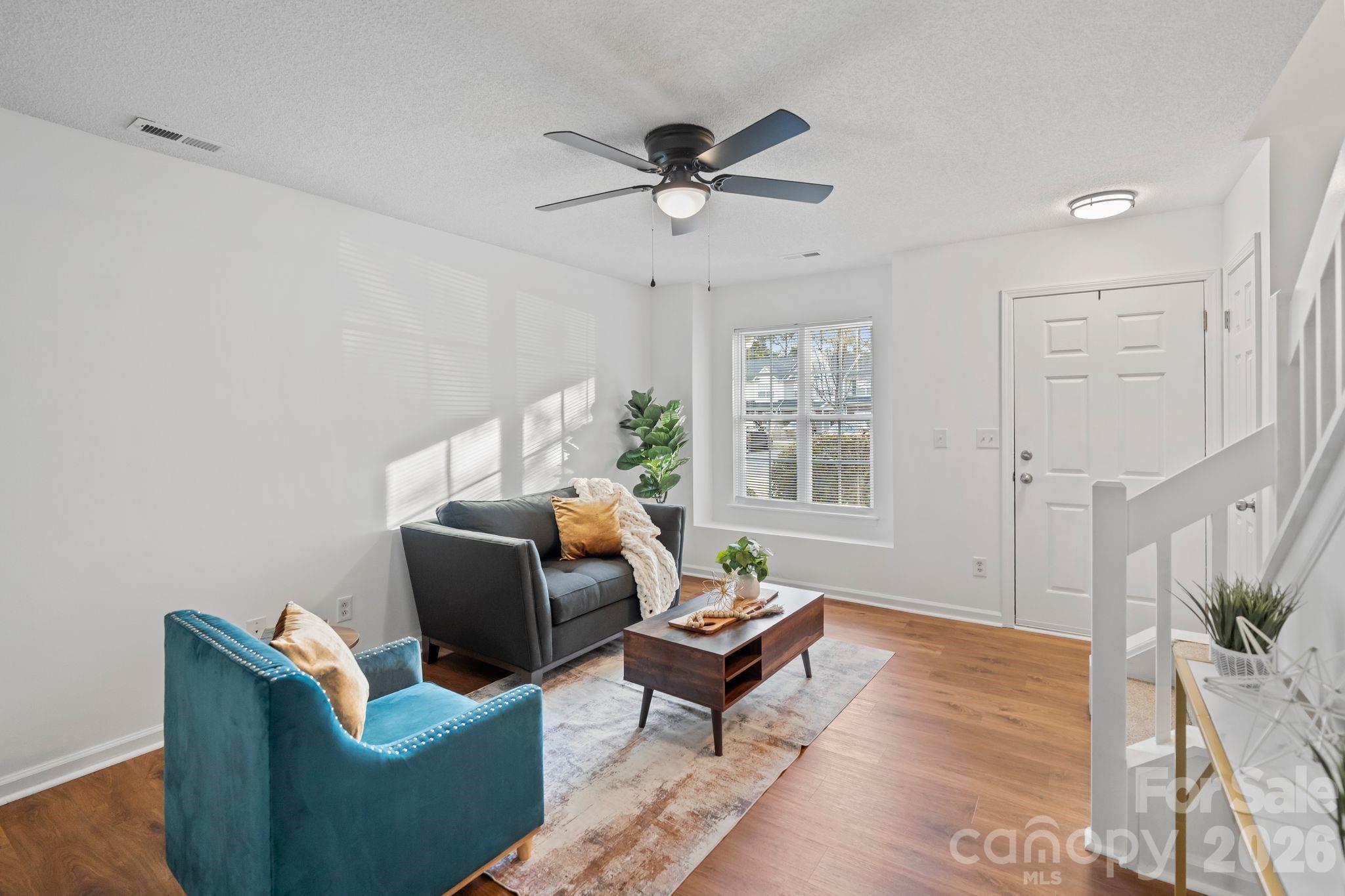 12318 Hennigan Place Lane — Charlotte
