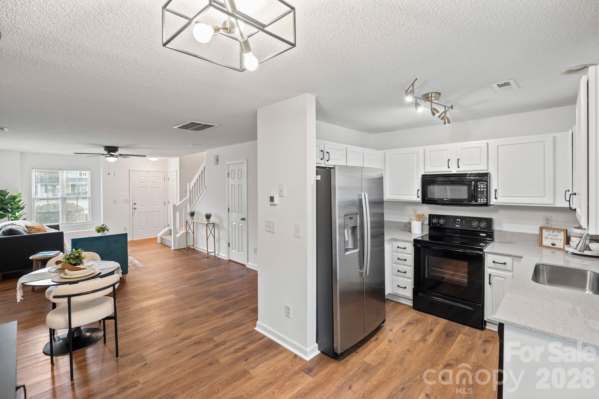 12318 Hennigan Place Lane — Charlotte