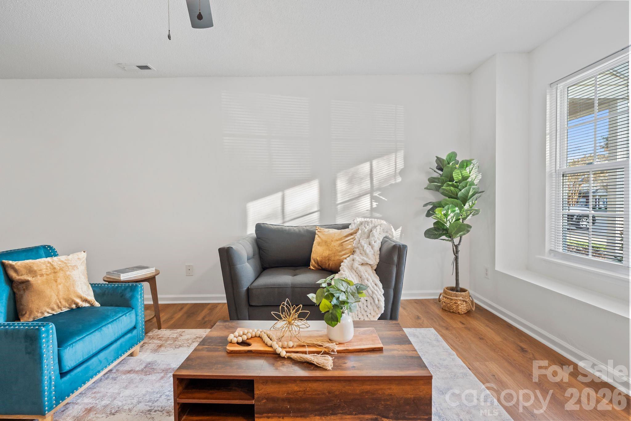 12318 Hennigan Place Lane — Charlotte