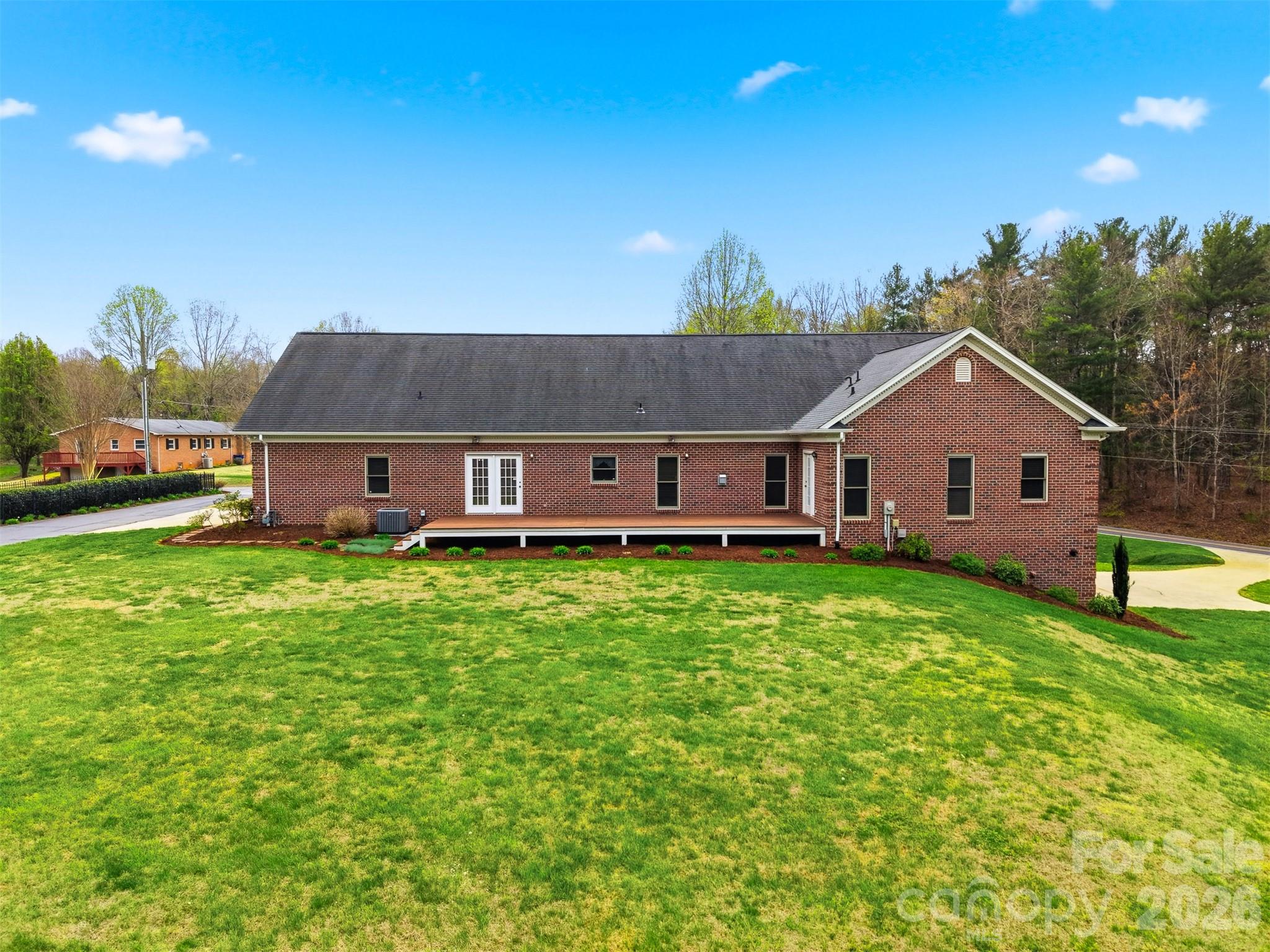 3330 Shamrock Heights — Hudson