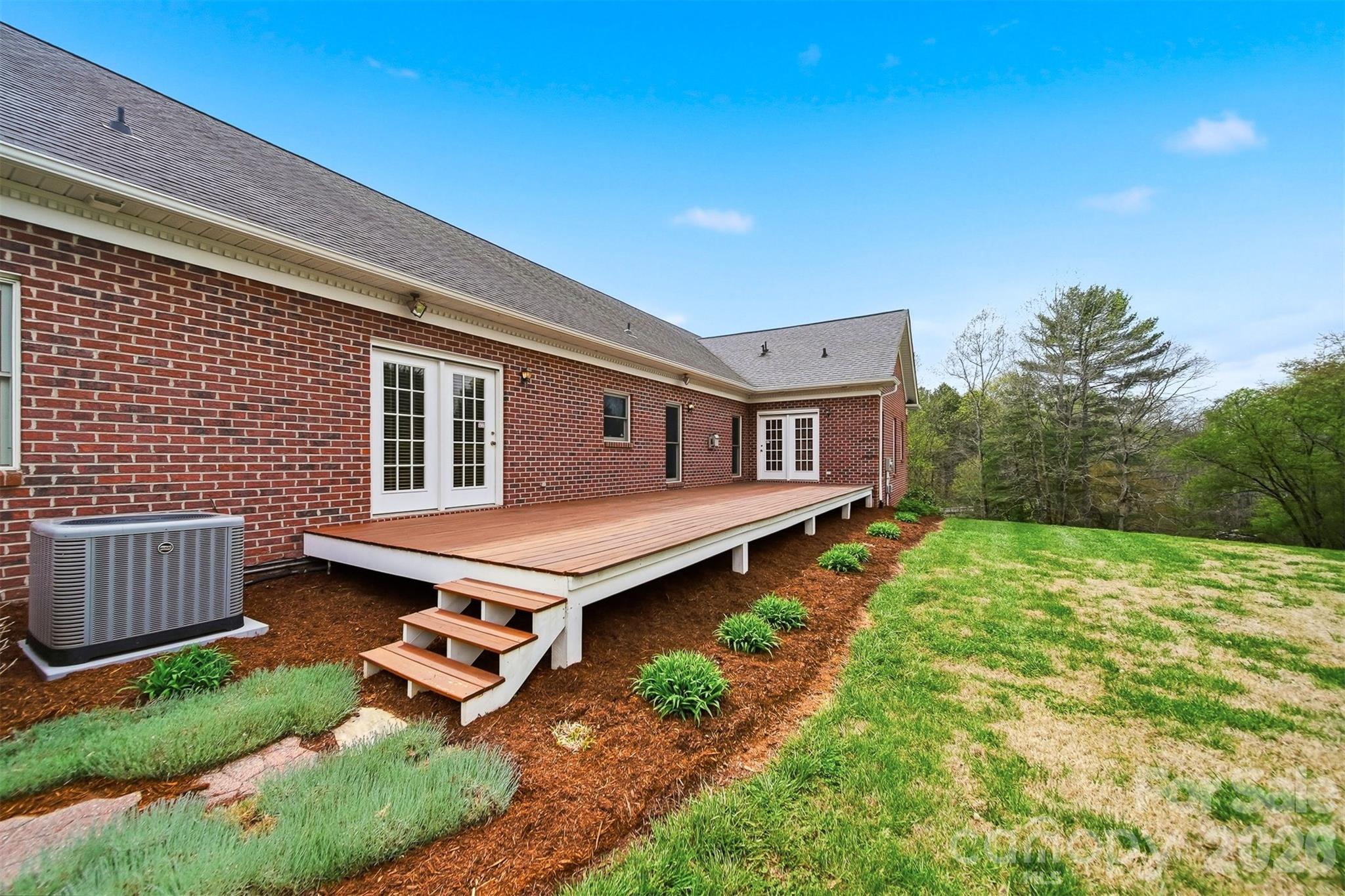 3330 Shamrock Heights — Hudson