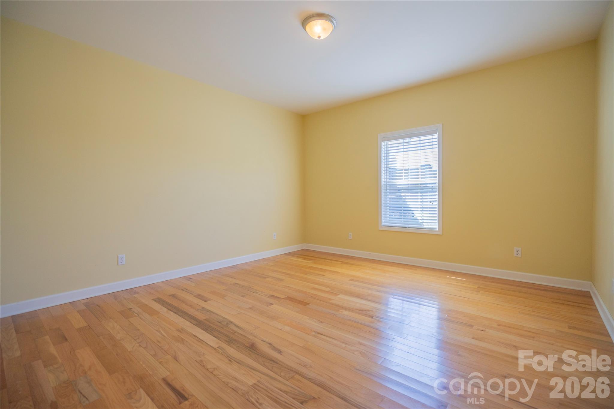 2536 Tyro Road — Lexington