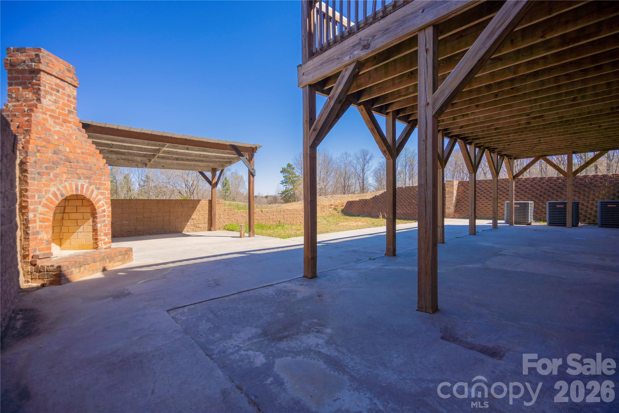 2536 Tyro Road — Lexington