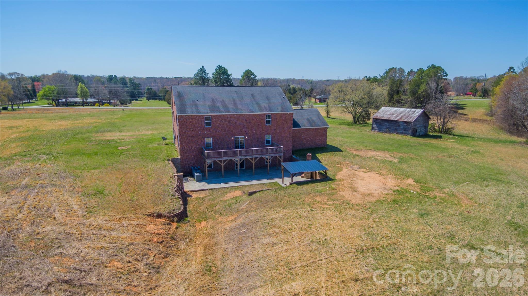 2536 Tyro Road — Lexington