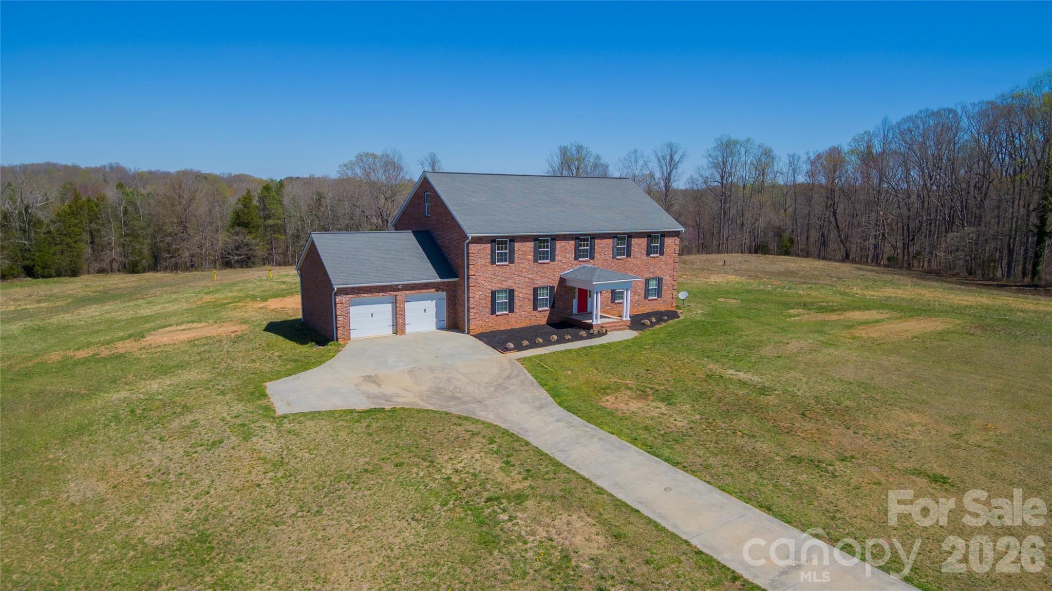 2536 Tyro Road — Lexington