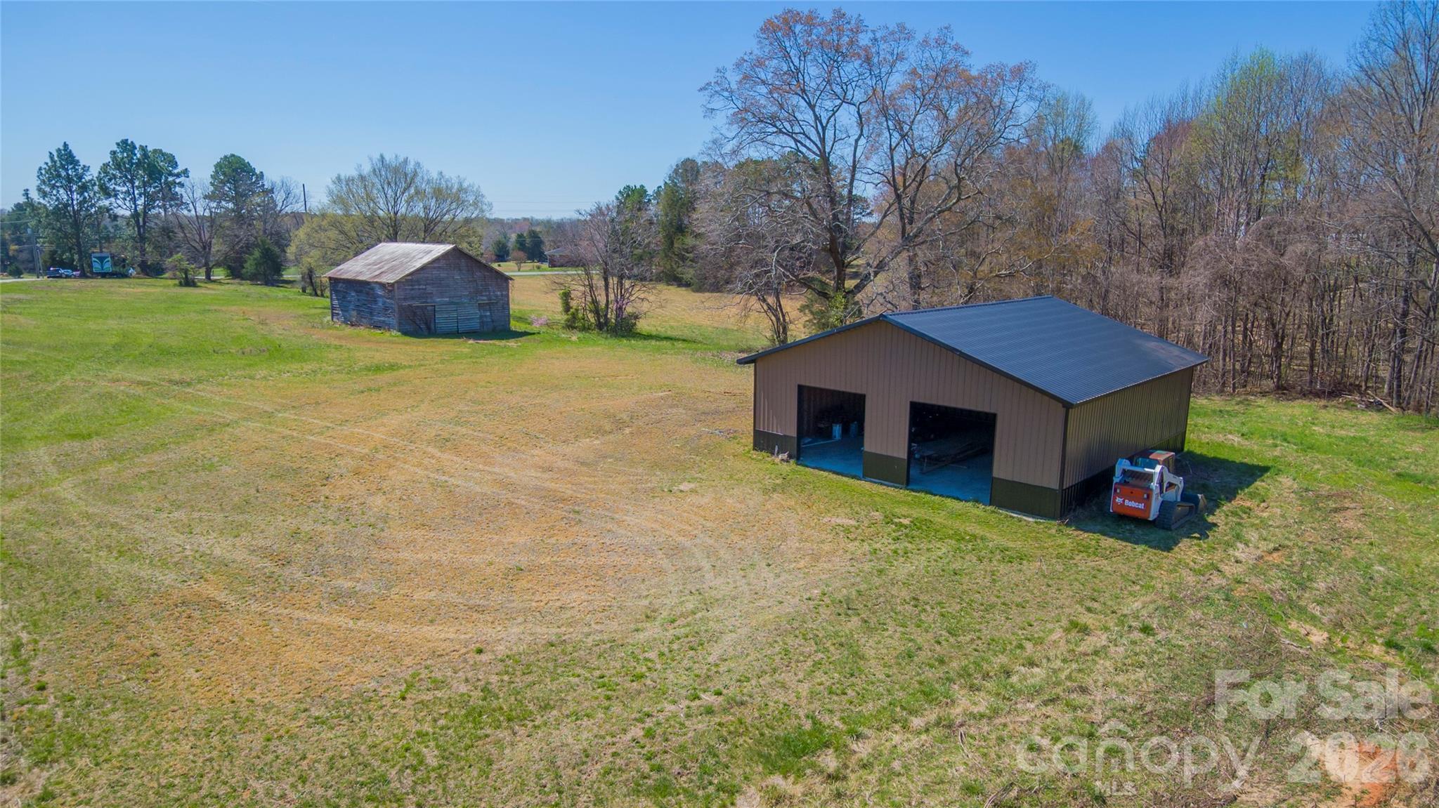 2536 Tyro Road — Lexington