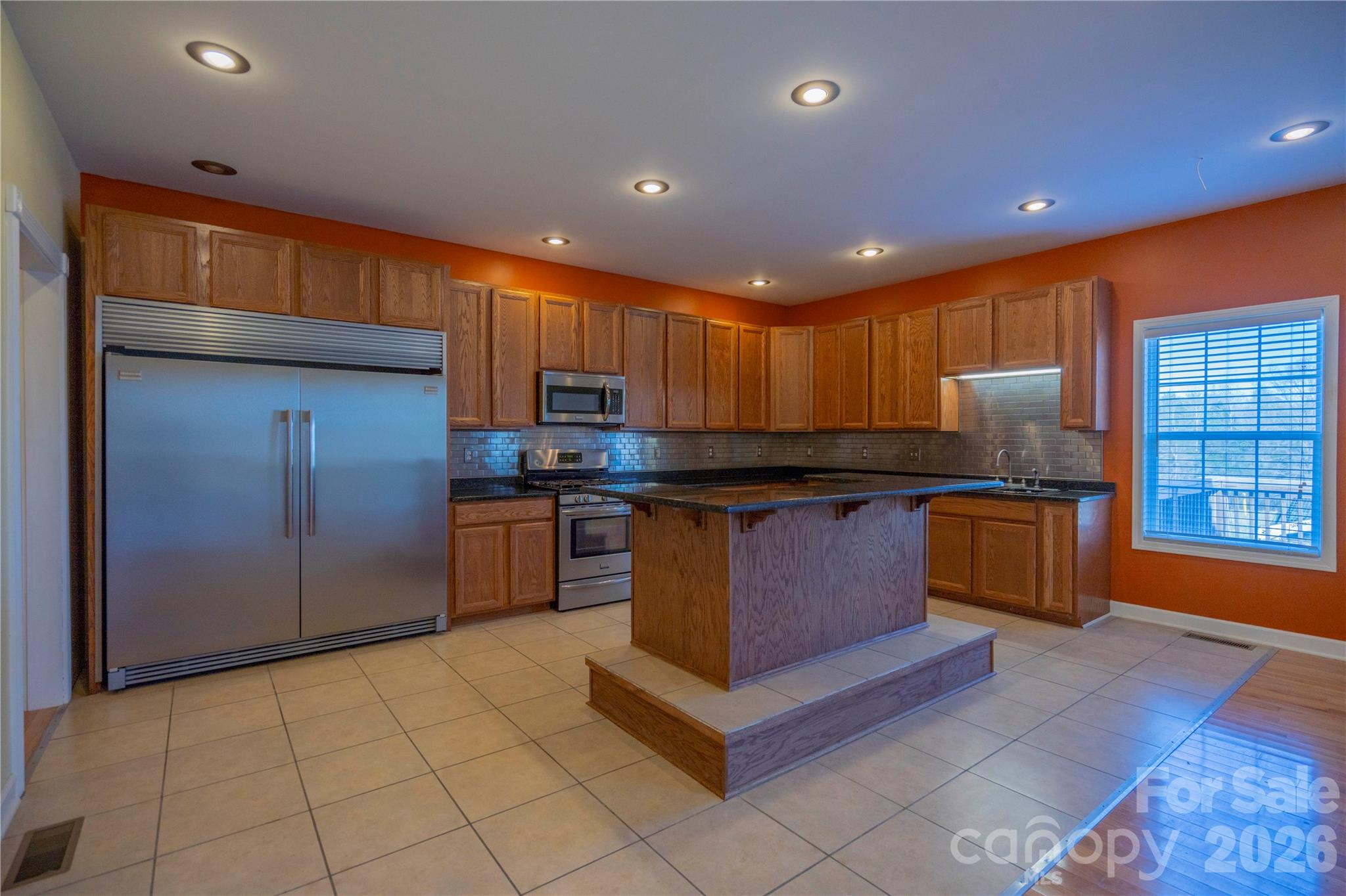 2536 Tyro Road — Lexington