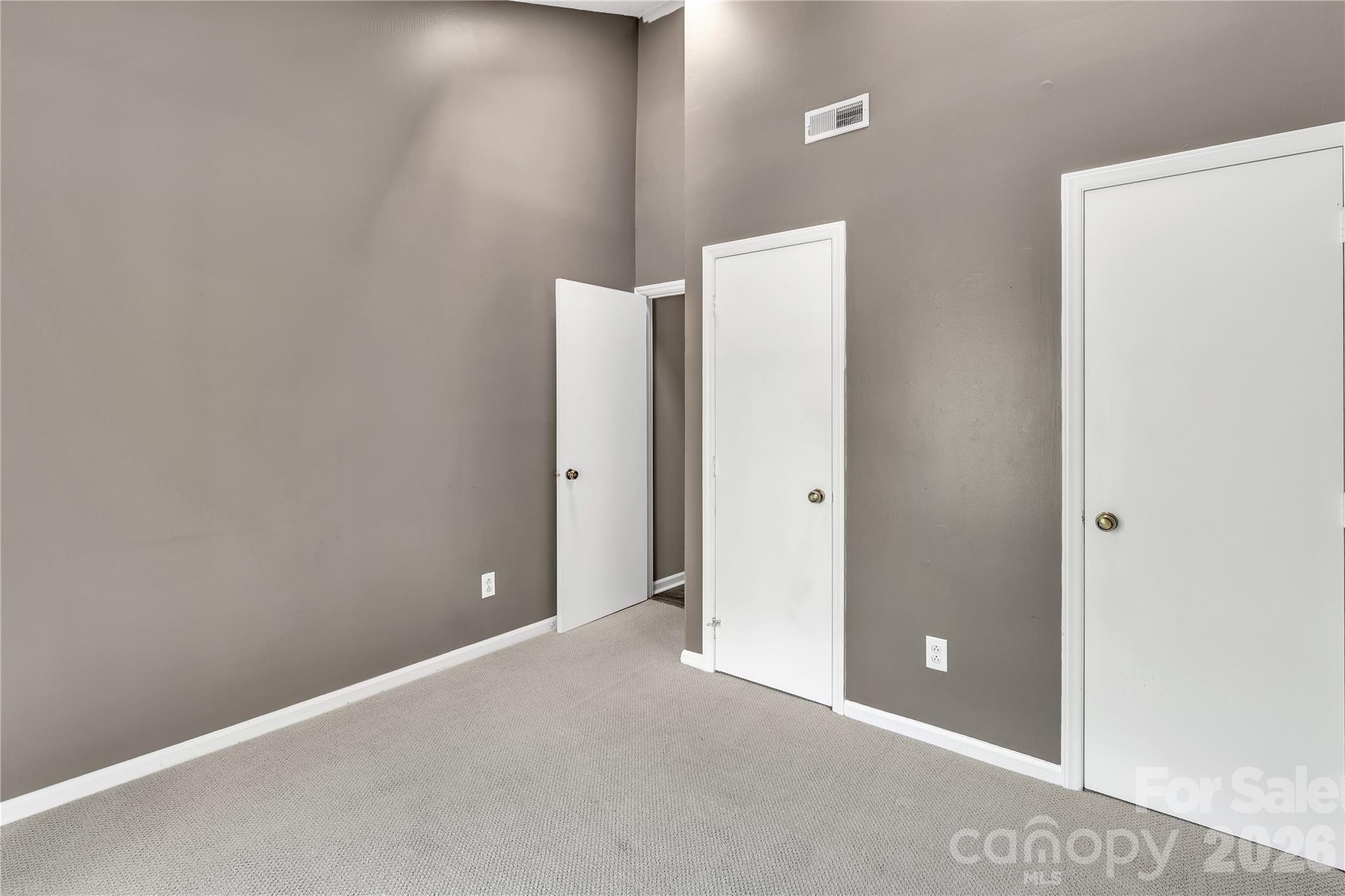 8073 Charter Oak Lane — Charlotte