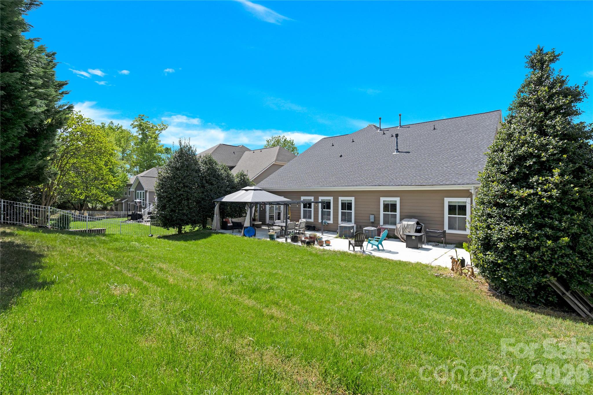 2309 Riverbank Road — Waxhaw