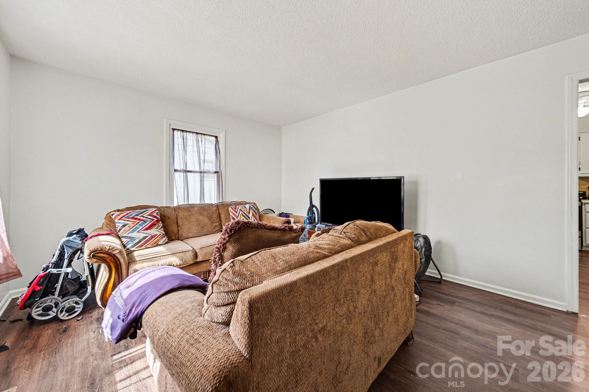 1332 Poston Circle — Gastonia