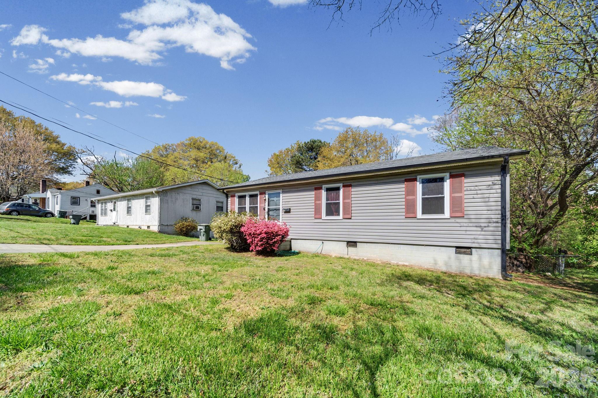 1332 Poston Circle — Gastonia
