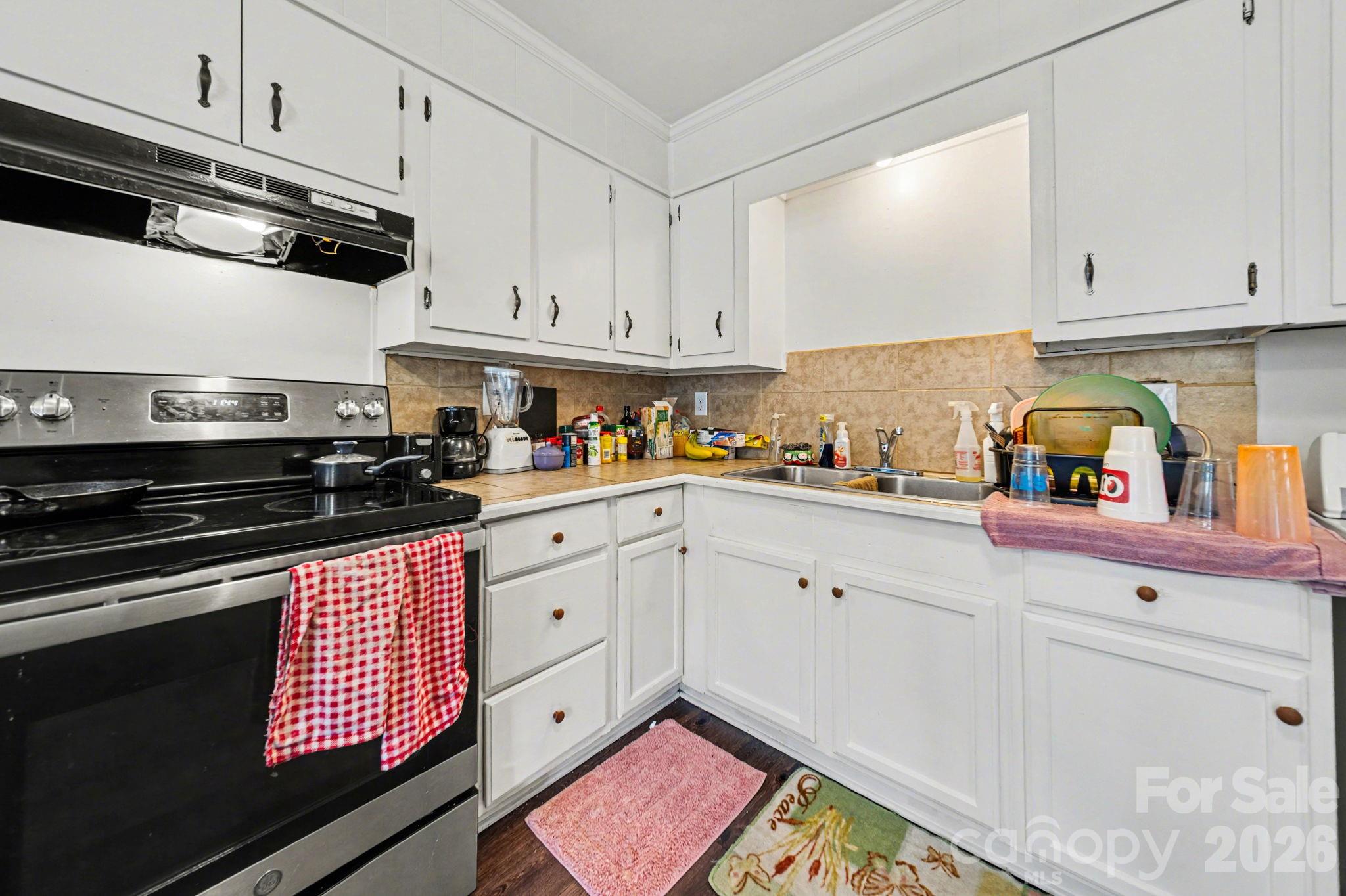 1332 Poston Circle — Gastonia