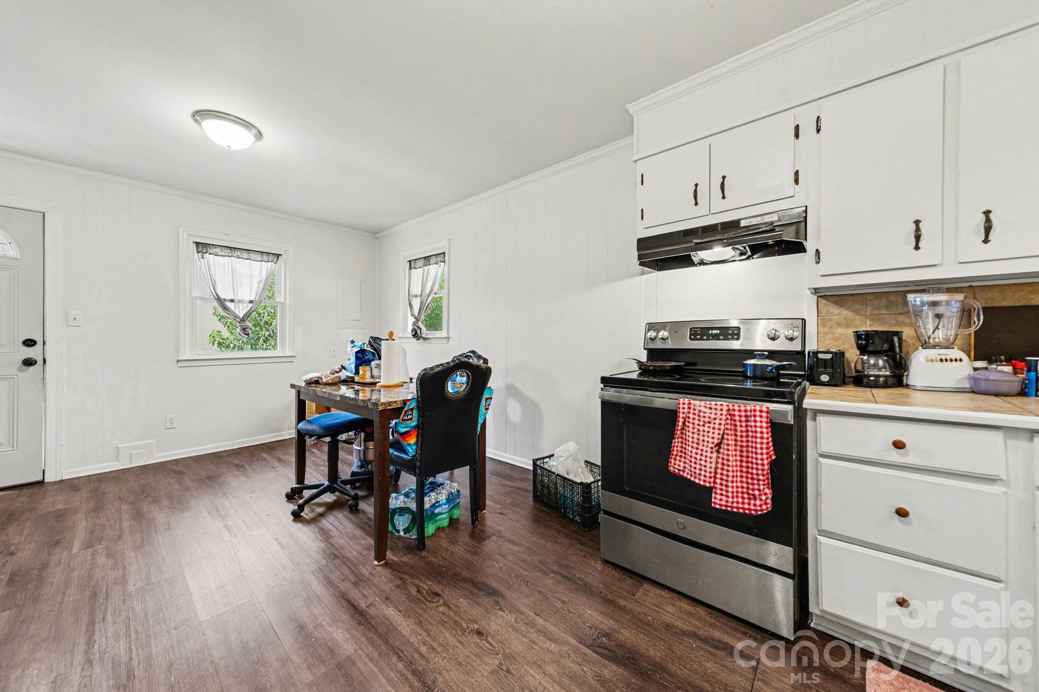 1332 Poston Circle — Gastonia