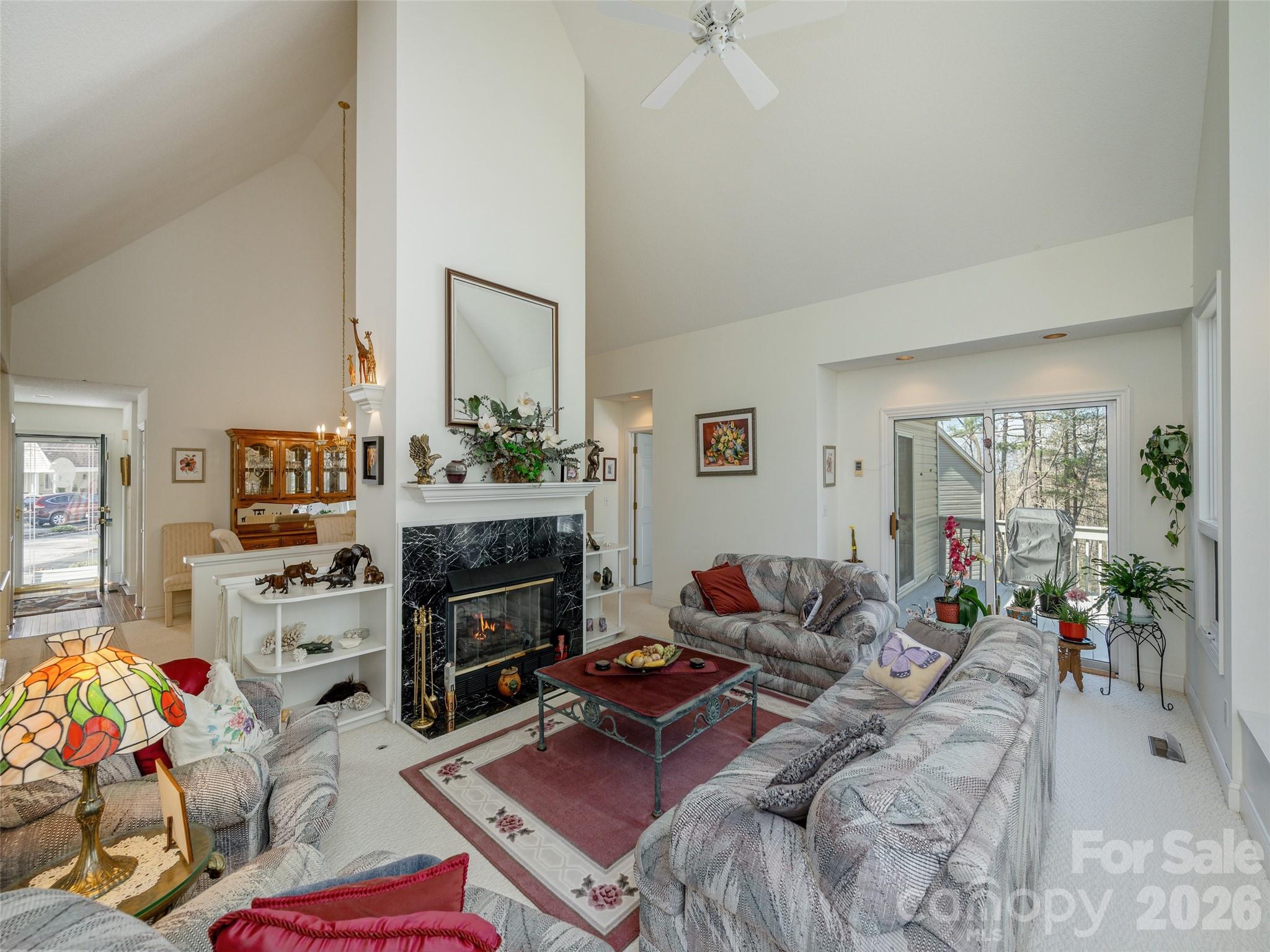 206 Black Oak Lane — Hendersonville