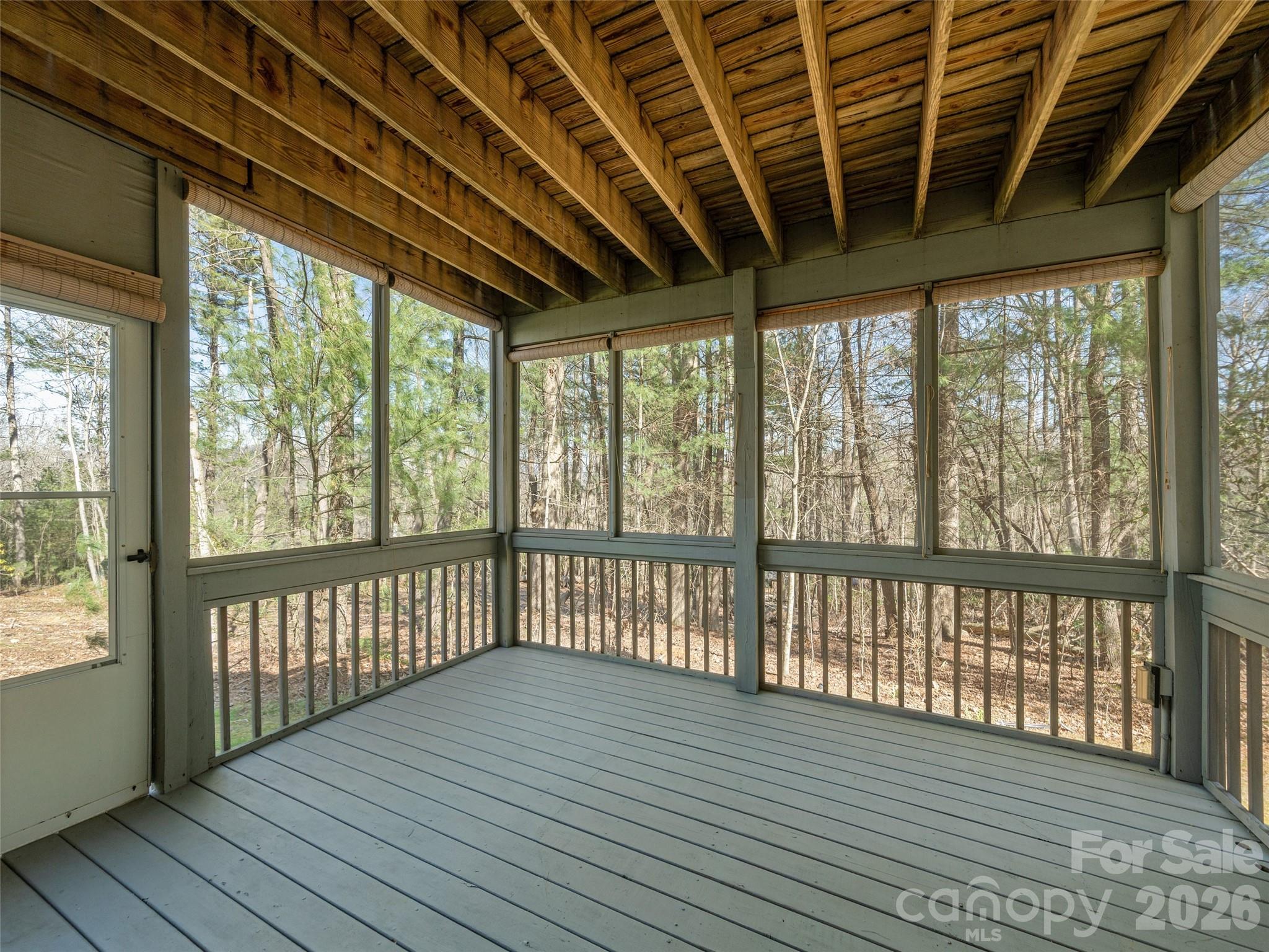 206 Black Oak Lane — Hendersonville