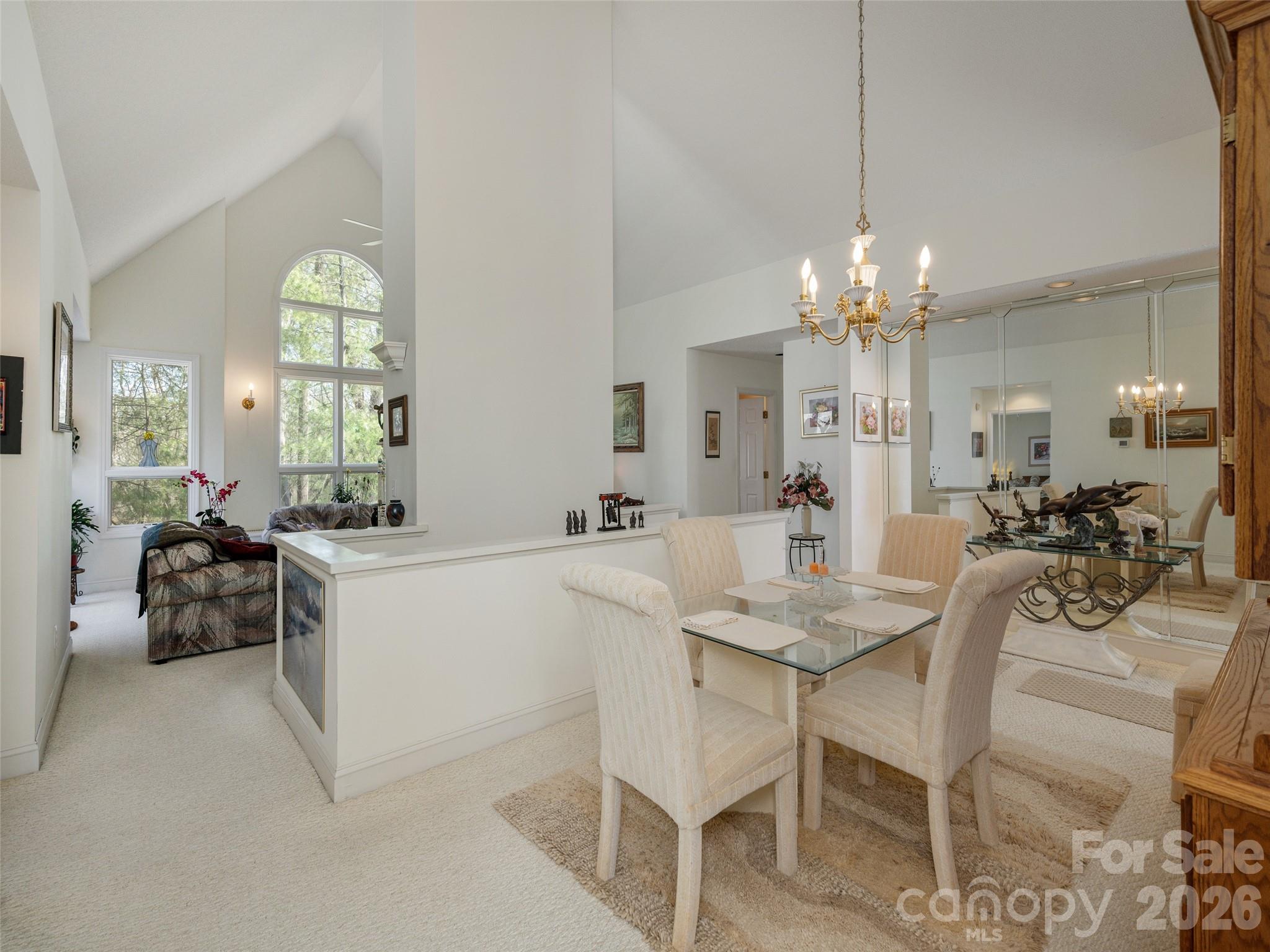 206 Black Oak Lane — Hendersonville