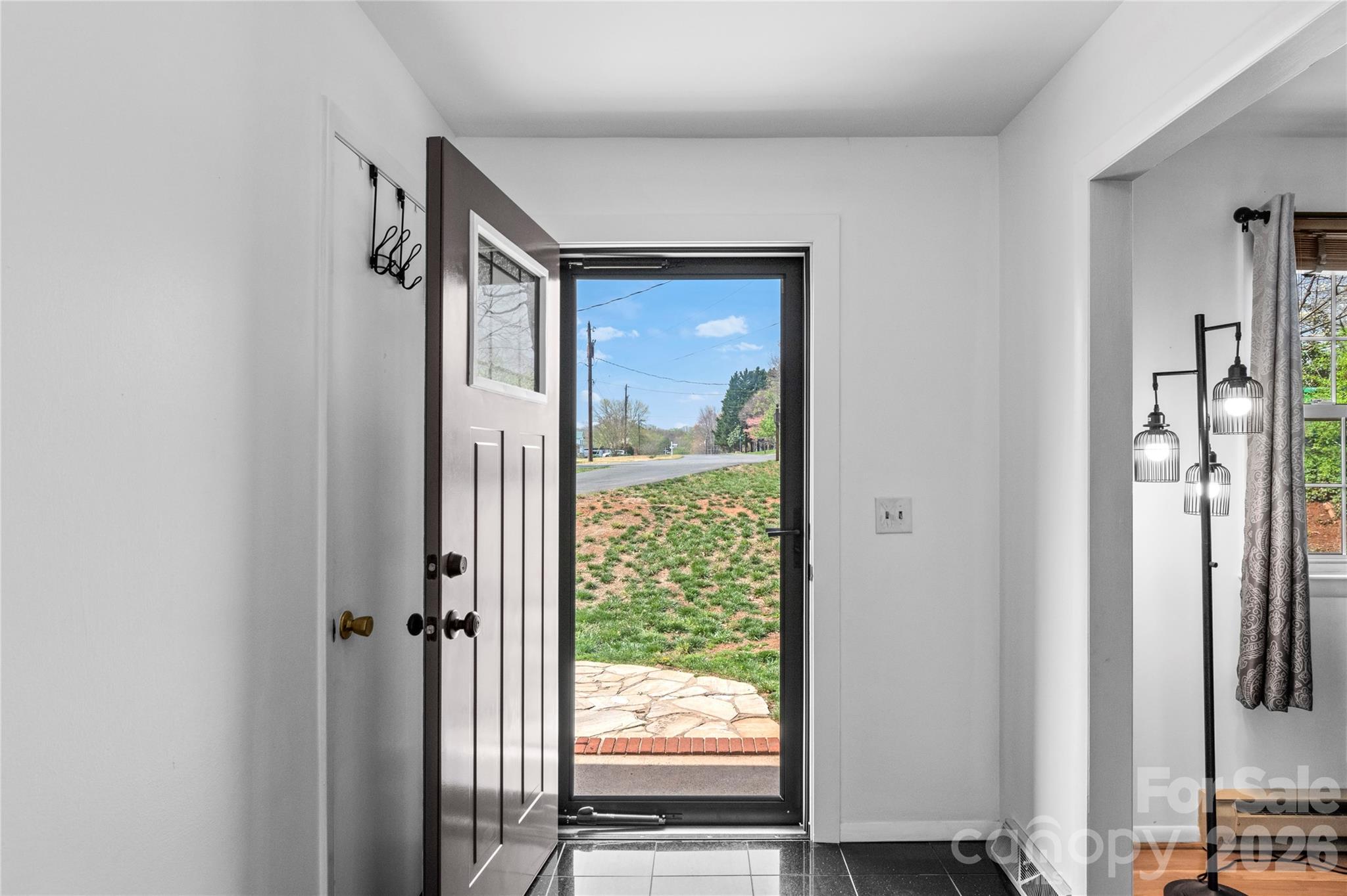 218 Misty Court — King