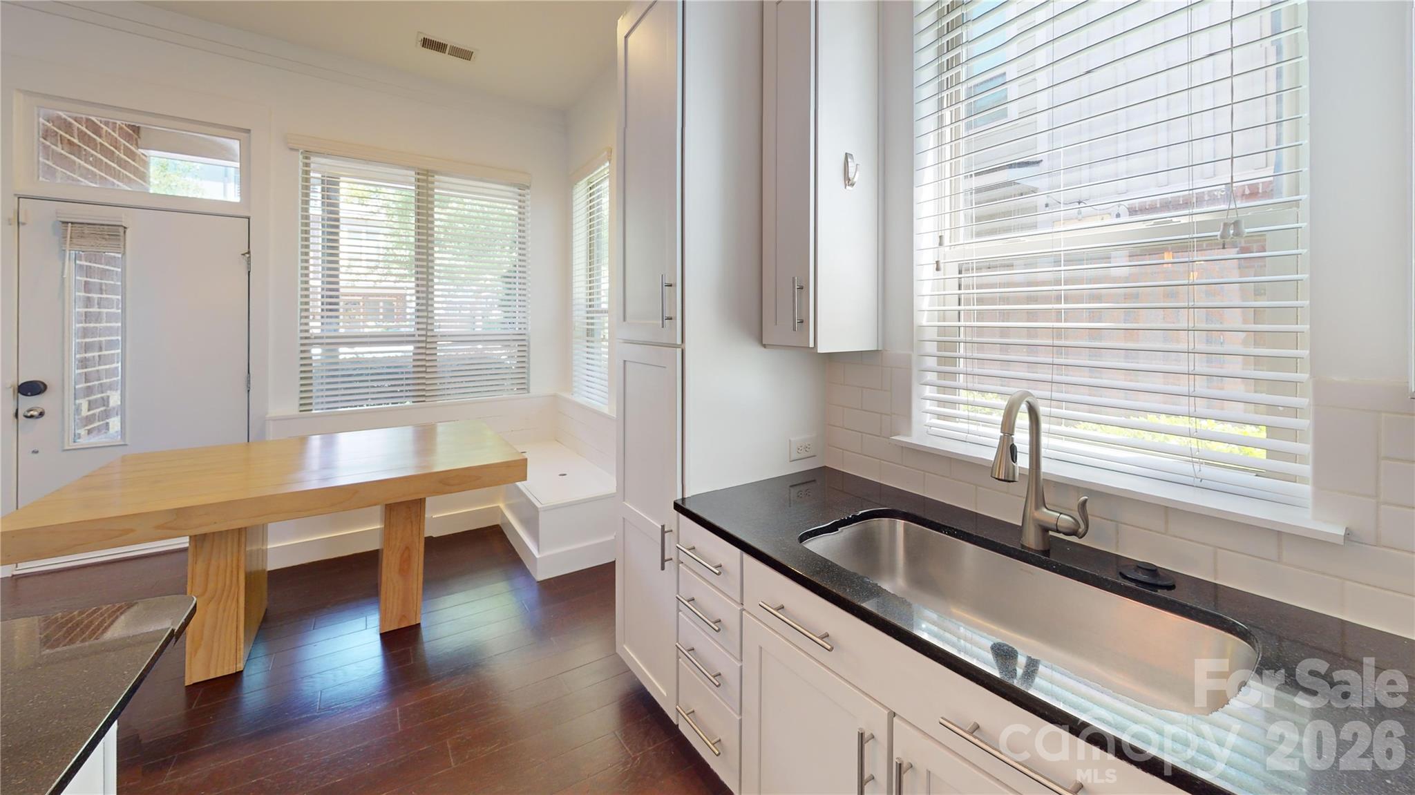 930 Steel House Boulevard — Charlotte