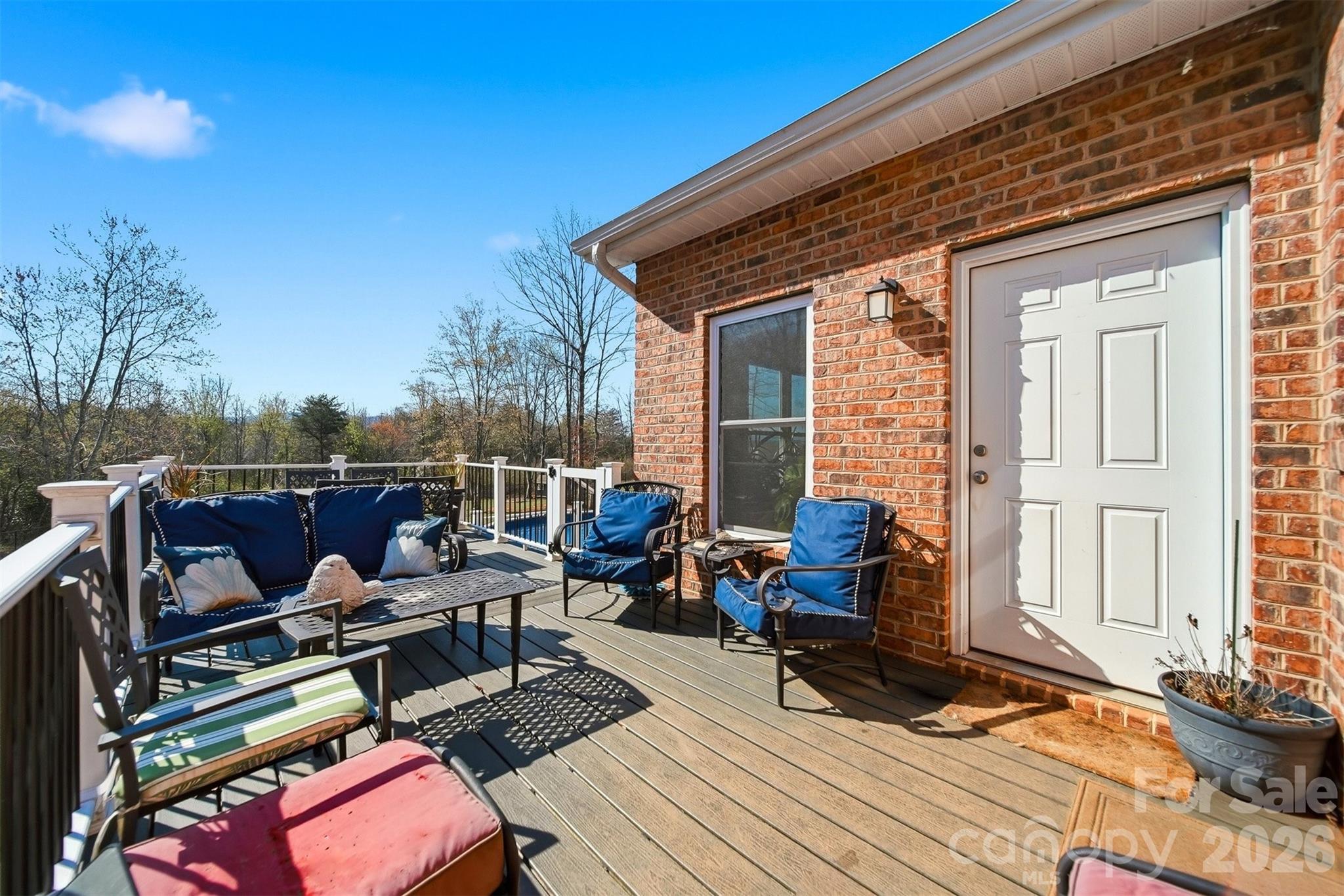 976 Amherst Road — Morganton
