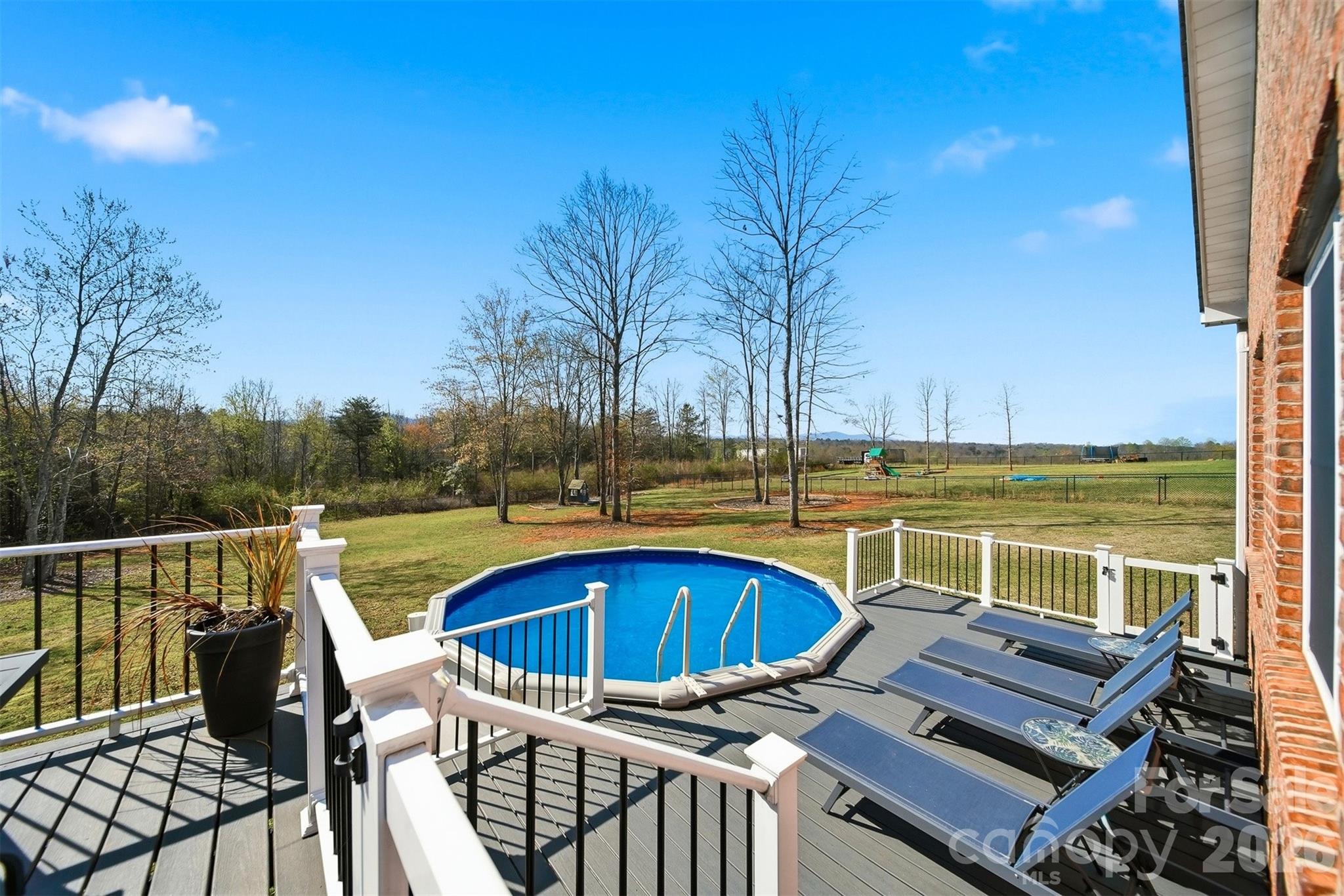 976 Amherst Road — Morganton
