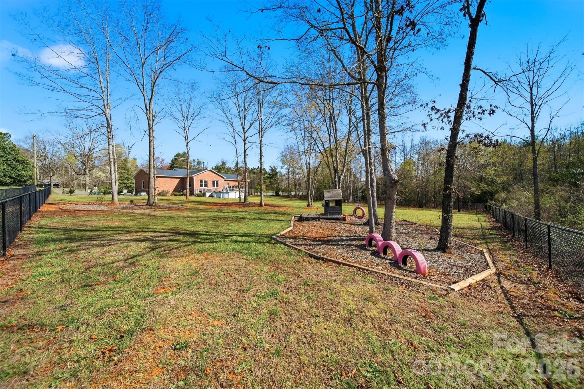 976 Amherst Road — Morganton
