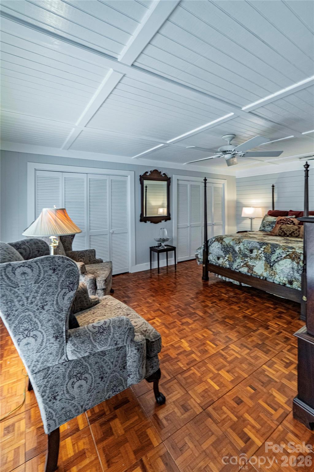 369 Deals Gap Road — Robbinsville