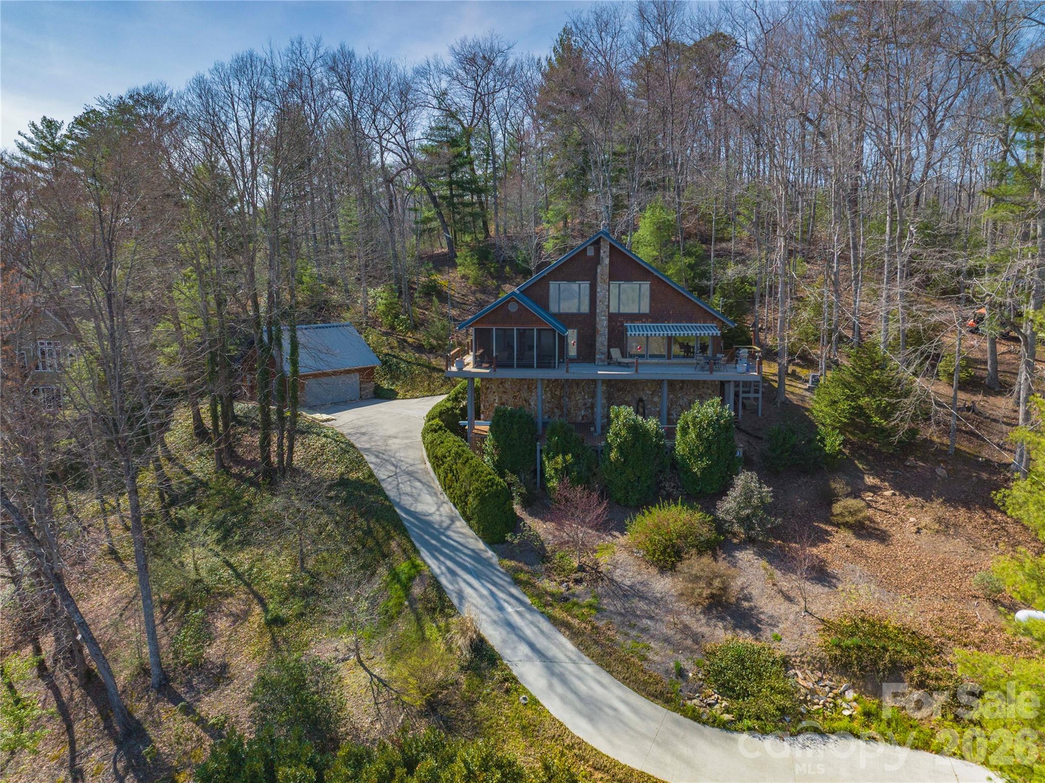 369 Deals Gap Road — Robbinsville