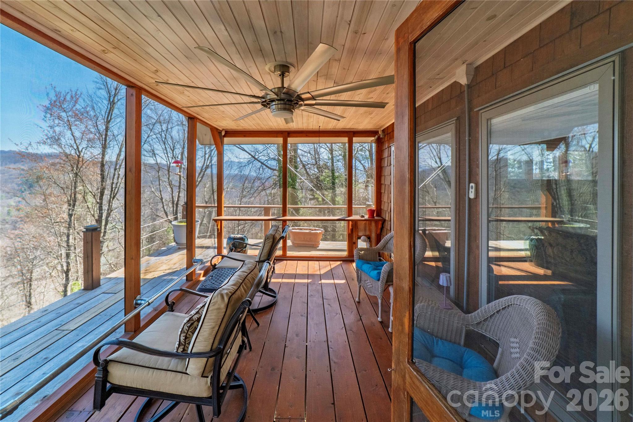 369 Deals Gap Road — Robbinsville