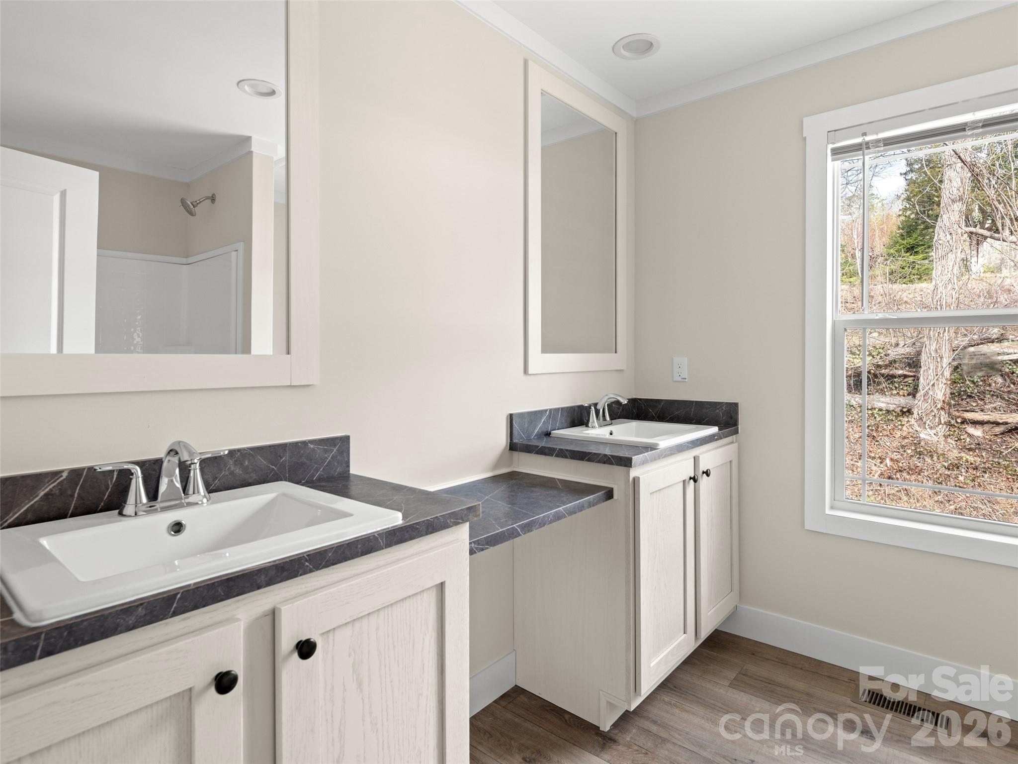 2095 Emmas Grove Road — Fairview