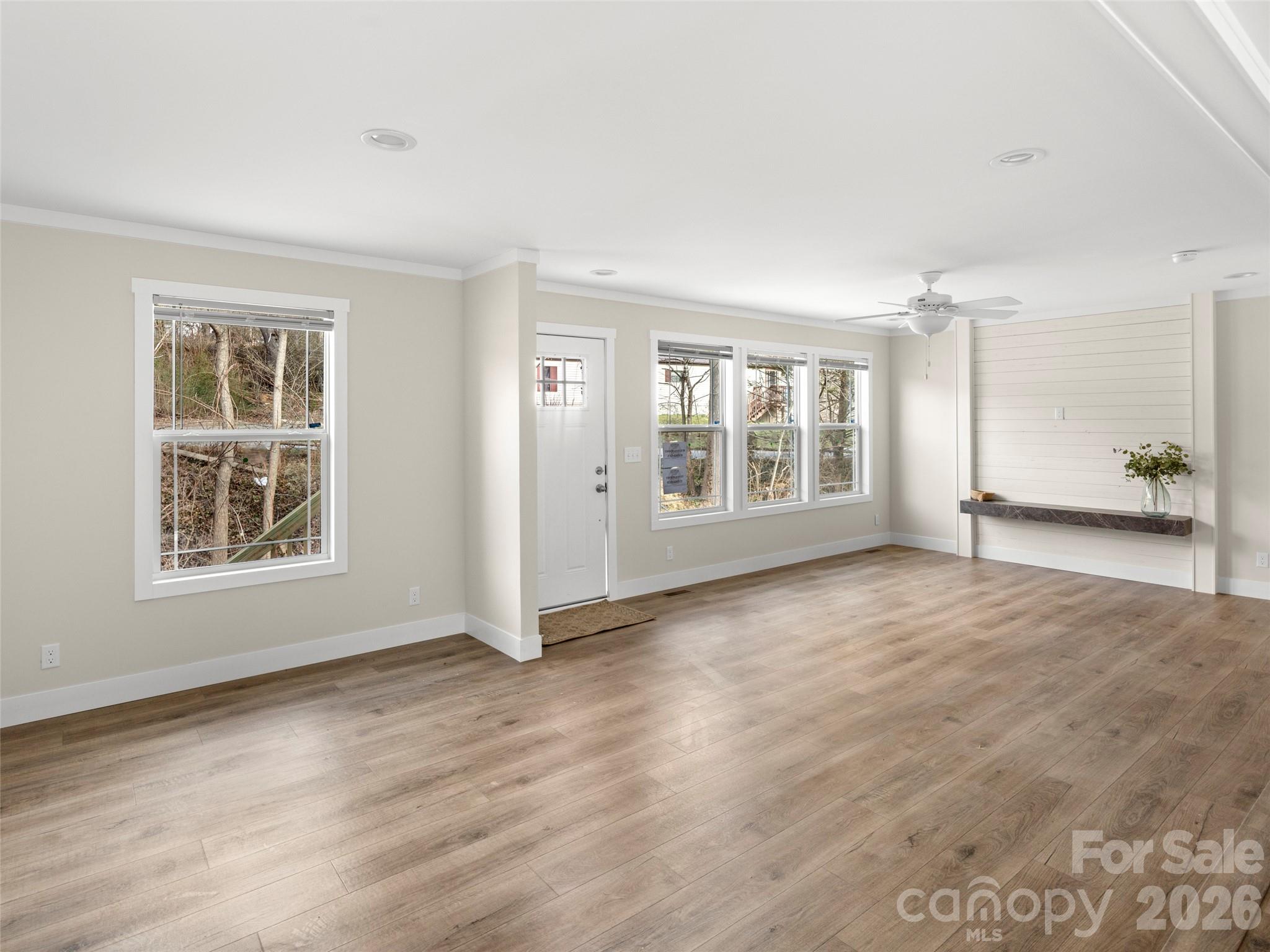 2095 Emmas Grove Road — Fairview