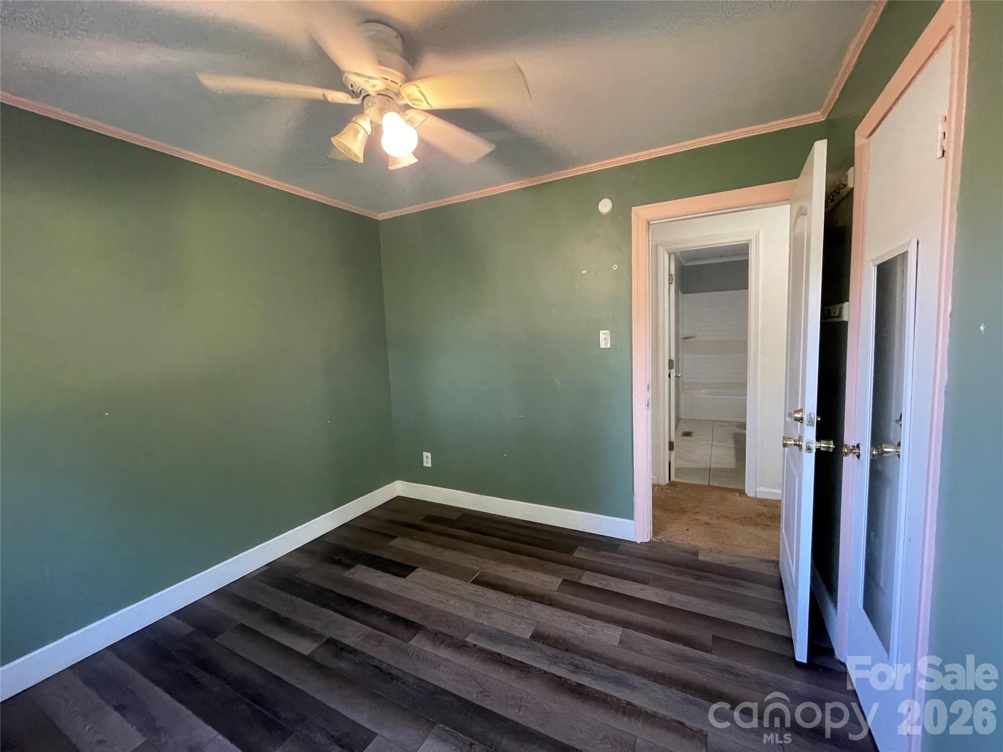 3542 Orchard Road — Iron Station
