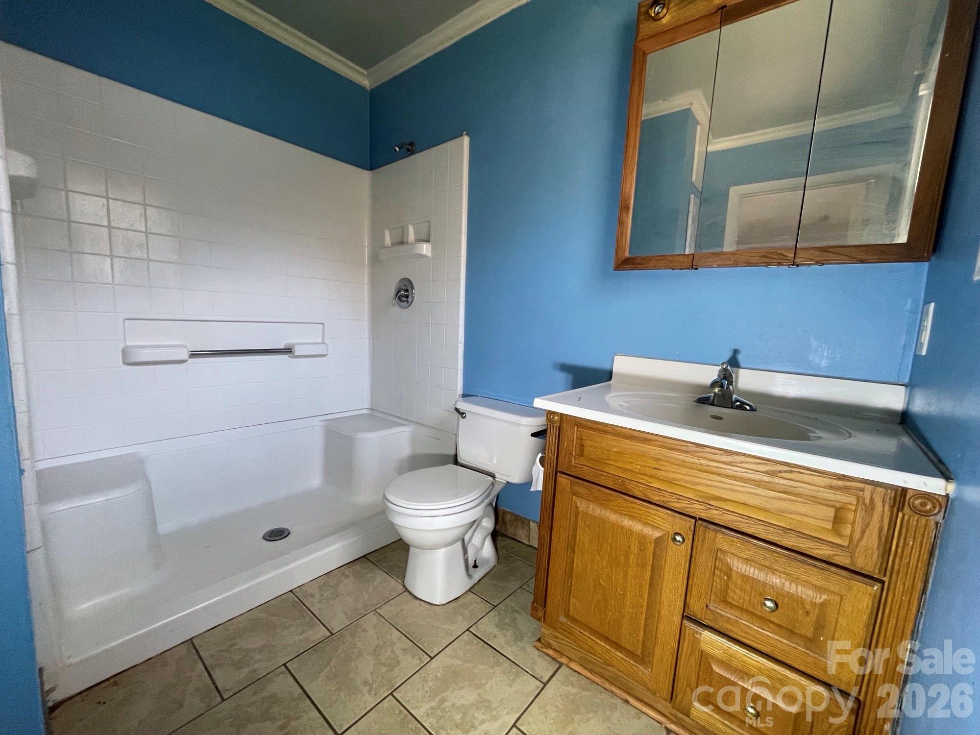 3542 Orchard Road — Iron Station