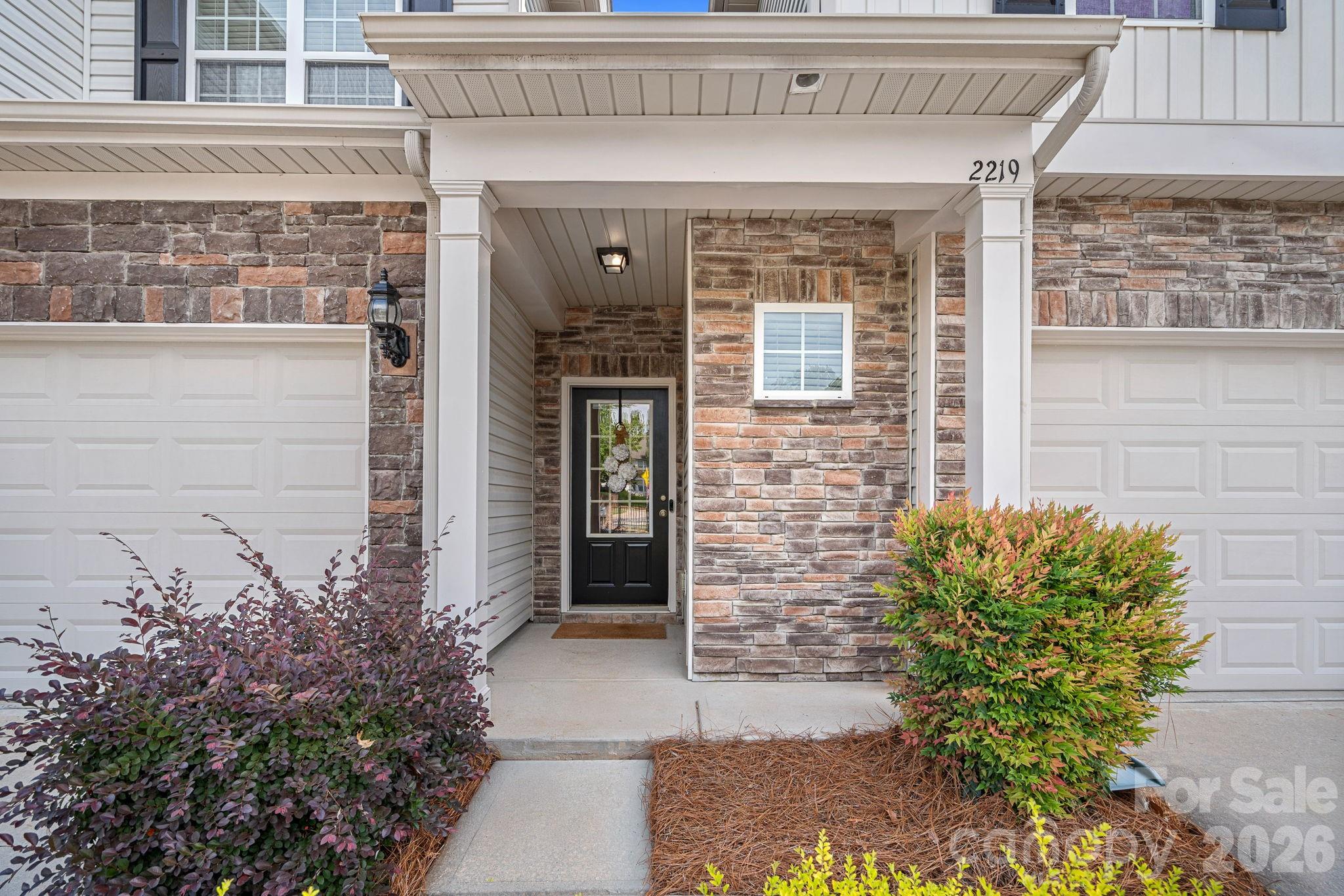 2219 Whitford Lane — Charlotte