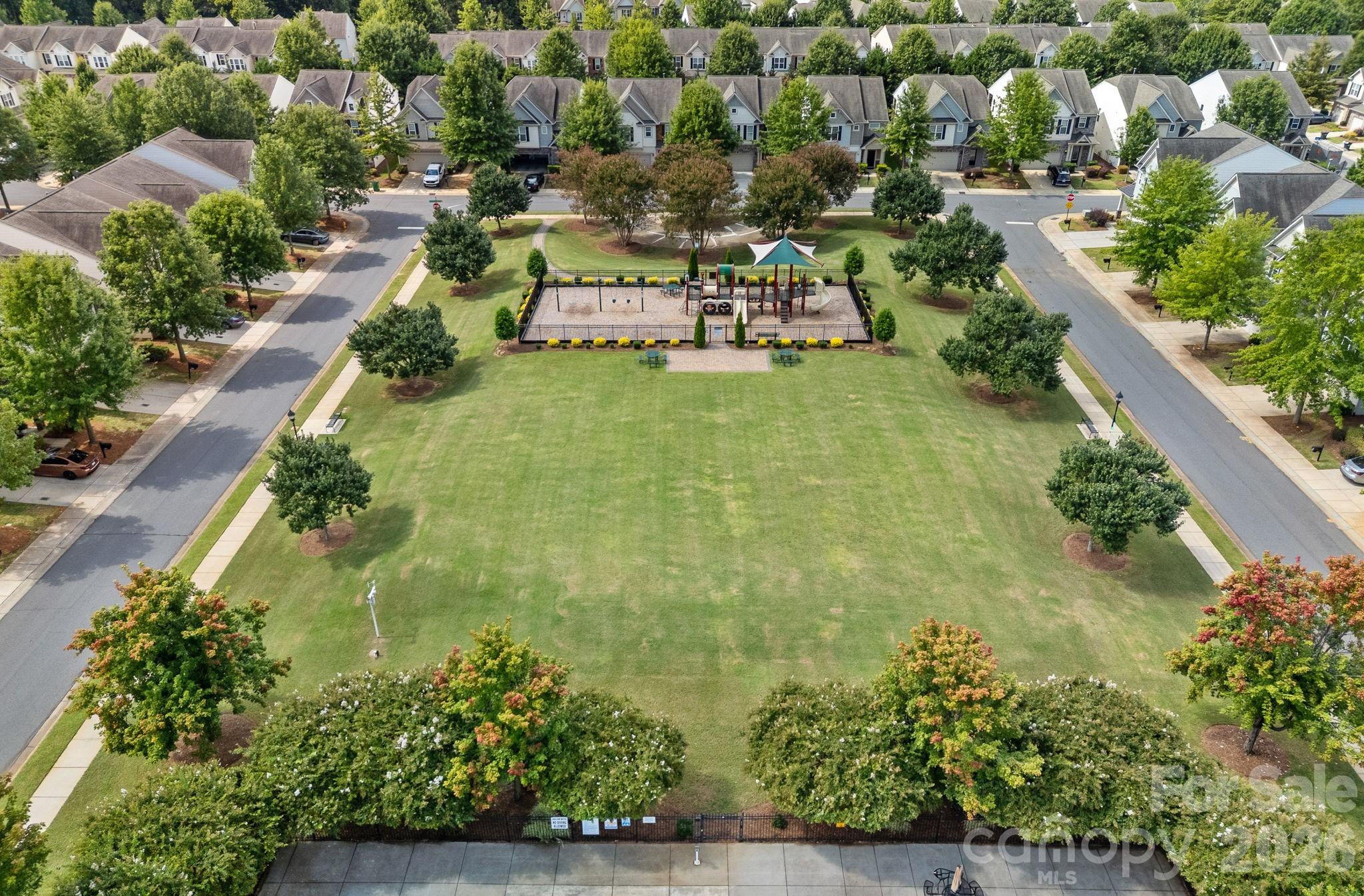 2219 Whitford Lane — Charlotte