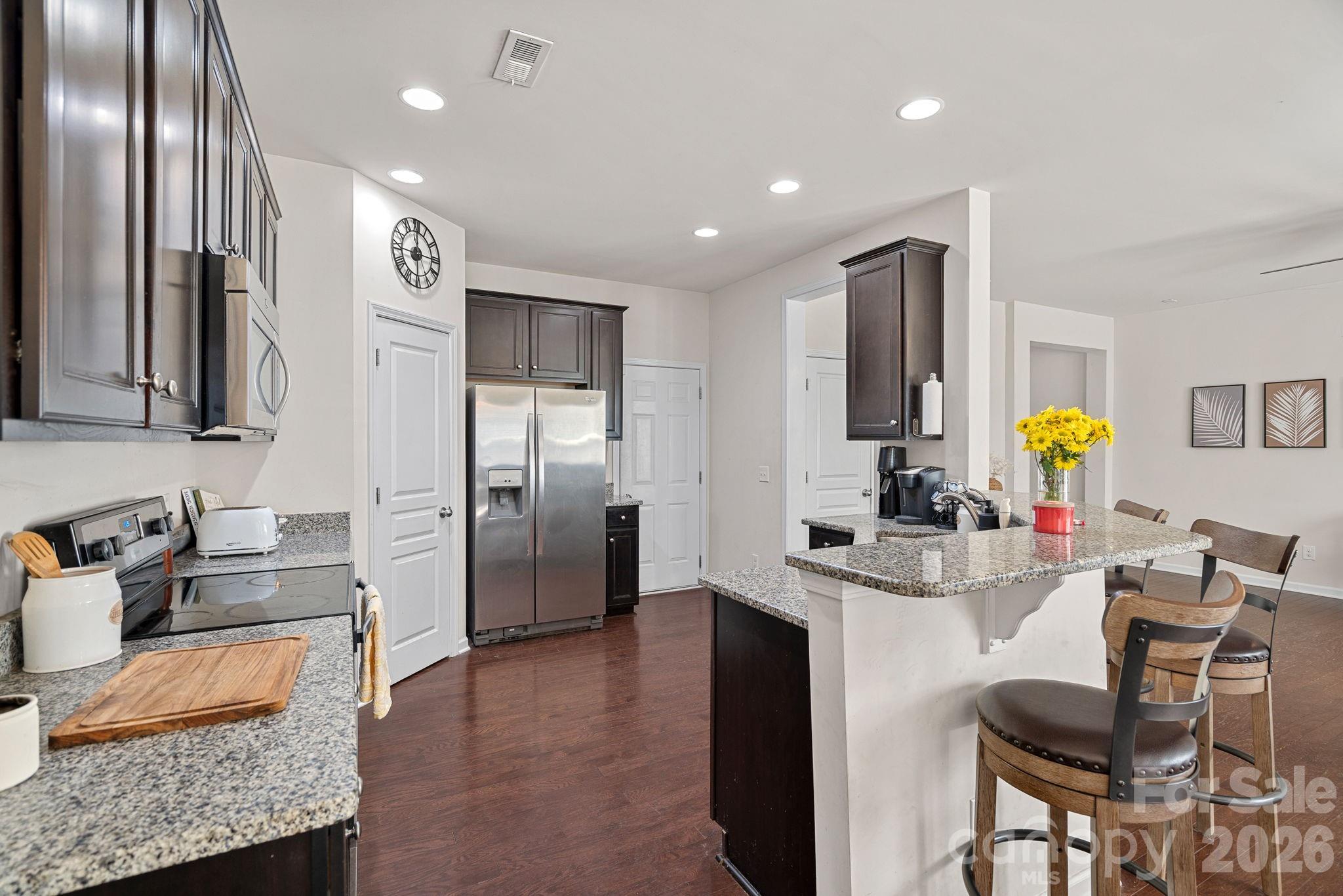 2219 Whitford Lane — Charlotte