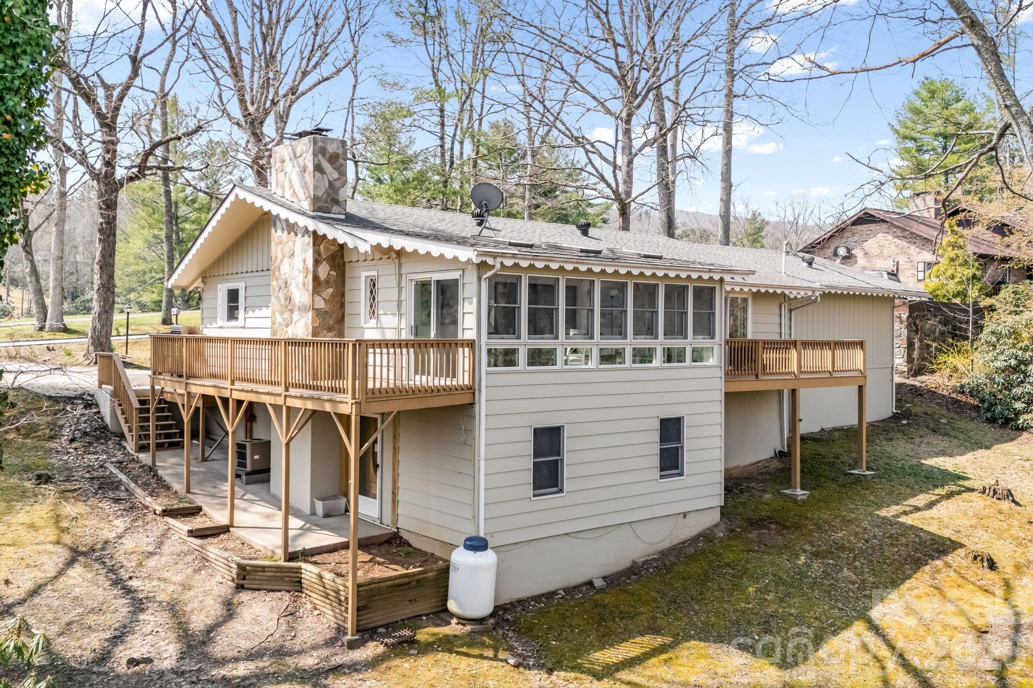 2203 Swiss Pine Lake Drive — Spruce Pine
