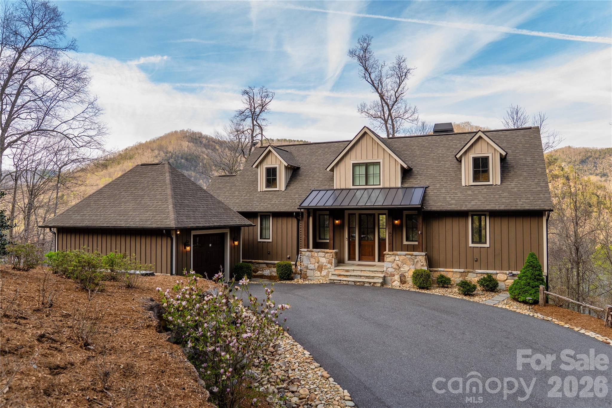 86 Indigo Bunting Court — Tuckasegee
