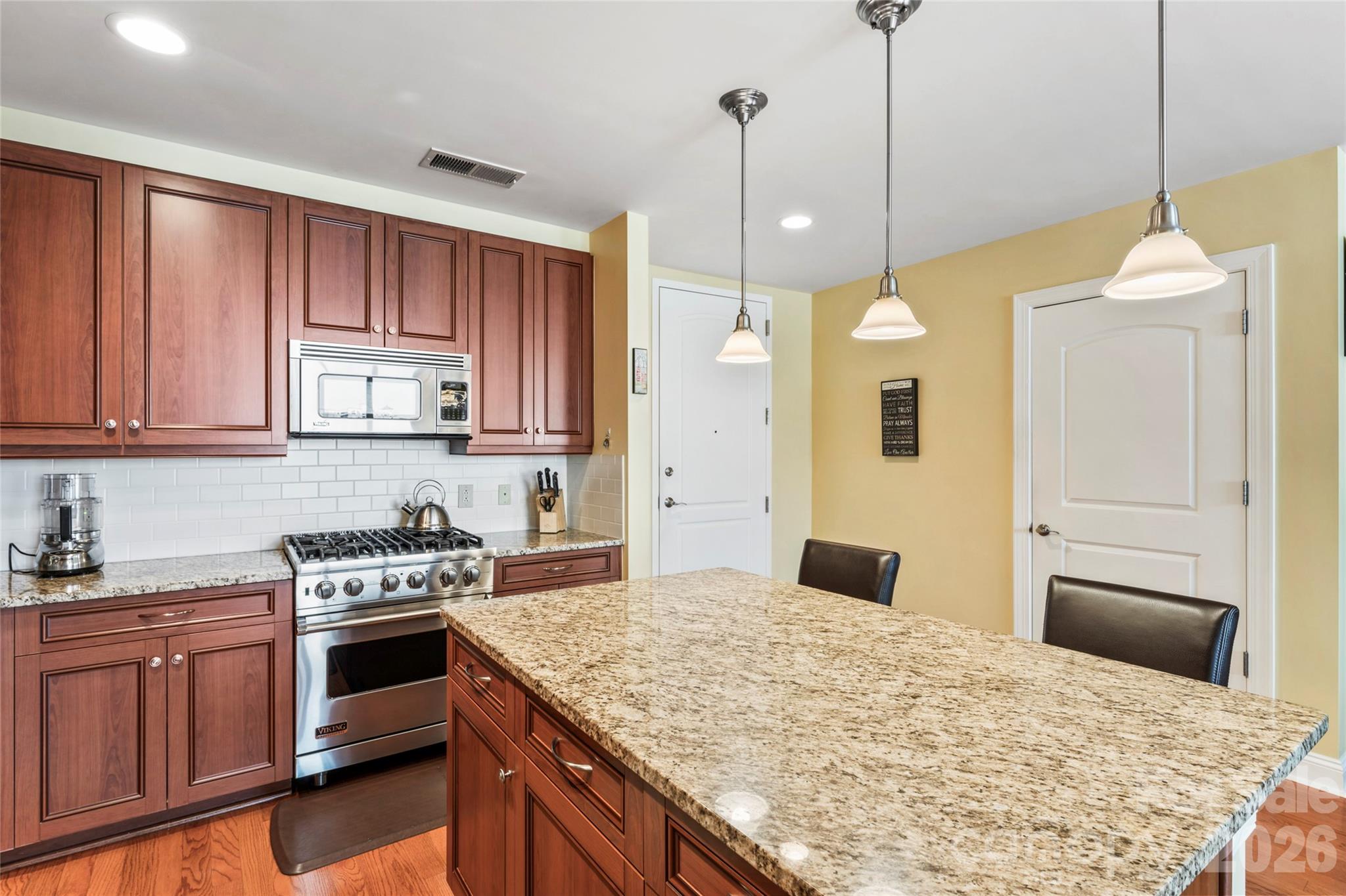 701 Royal Court #1007 — Charlotte