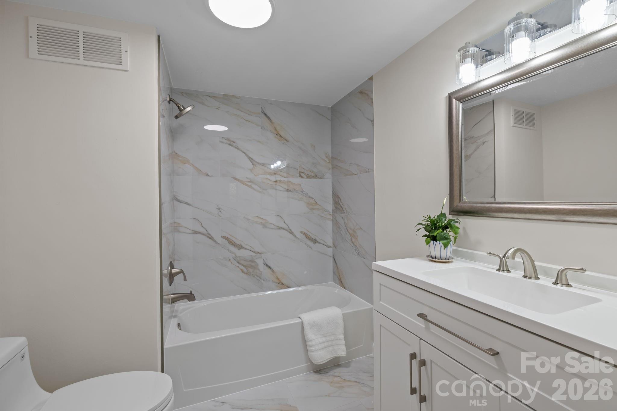2503 Roswell Avenue #207 — Charlotte